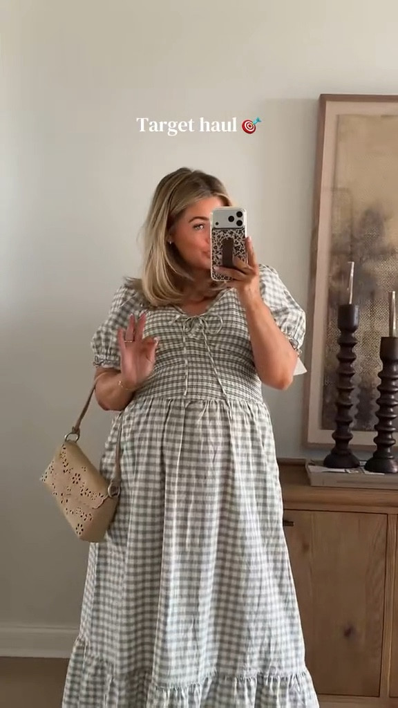 Such good target finds!!! I got an XL in everything. Brown tank is sold out but linked similar 

#LTKSpringSale #LTKSaleAlert #LTKBump