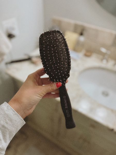 Never thought I could love a hairbrush so much!!! This one is SO good 

#LTKfindsunder50 #LTKfindsunder100 #LTKbeauty