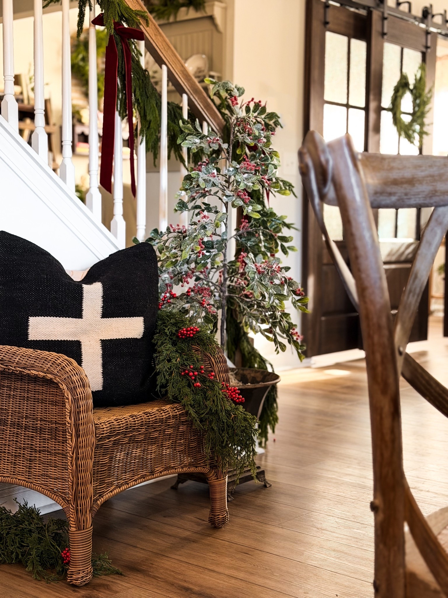 Decorating by your stairs can be so cozy too friend! 

#LTKHome #LTKSeasonal #LTKHoliday