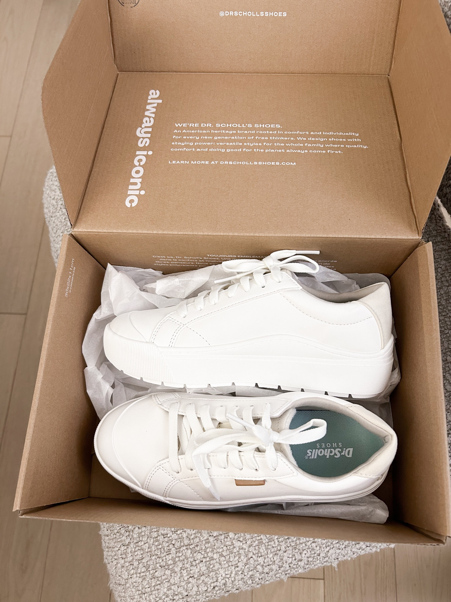 Finally trying the viral time off sneakers 🤍 #drscholls #travelshoes #whitesneakers #sneakers #comfortableshoes #whiteshoes 

#LTKtravel #LTKshoecrush #LTKfindsunder100