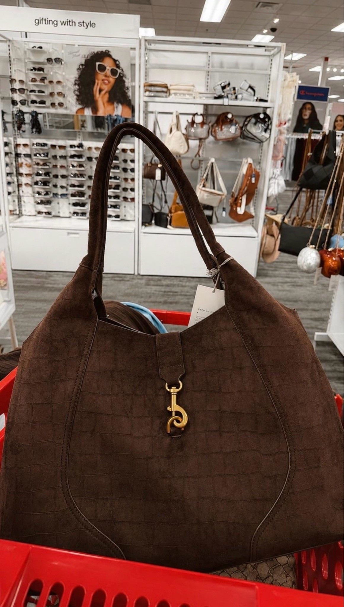 I mean this bag is giving YSL 👀🤎

#LTKdayinmylife #LTKSeasonal #LTKgrwm