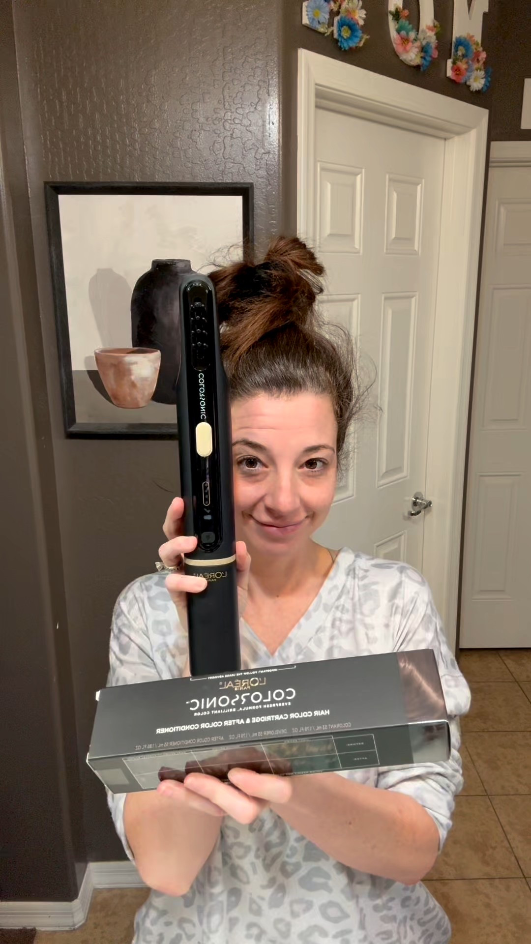 Not me touching up my own roots!!! I have found yet another beauty treatment I can do at home. So long salon, it’s been fun but I just can’t sit for an appointment any more✨

#LTKSaleAlert #LTKOver40 #LTKBeauty