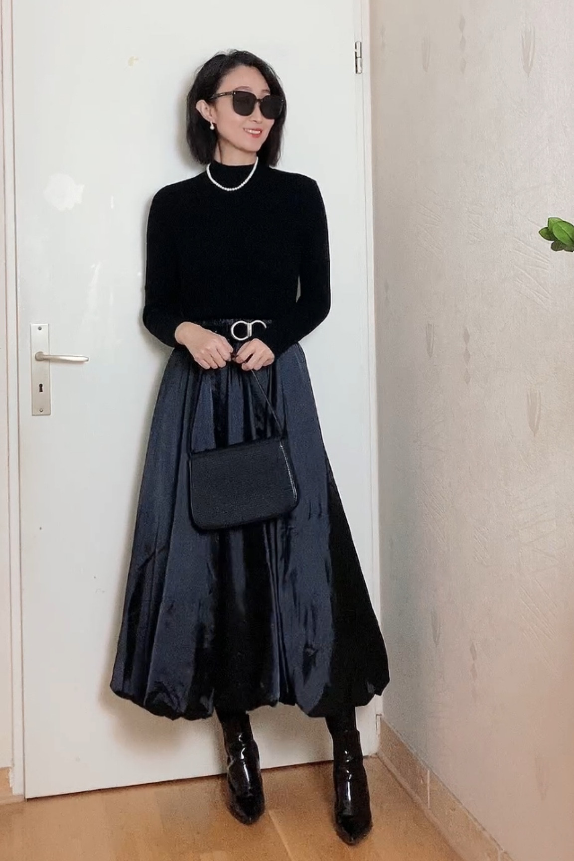 All black look 1104
Skirt: Rihoas discount : MADAJIE15
Top: Beneunder discount: MADAJIE
Bag: RIHOAS discount MADAJIE15

#LTKstyletip #LTKSeasonal #LTKeurope