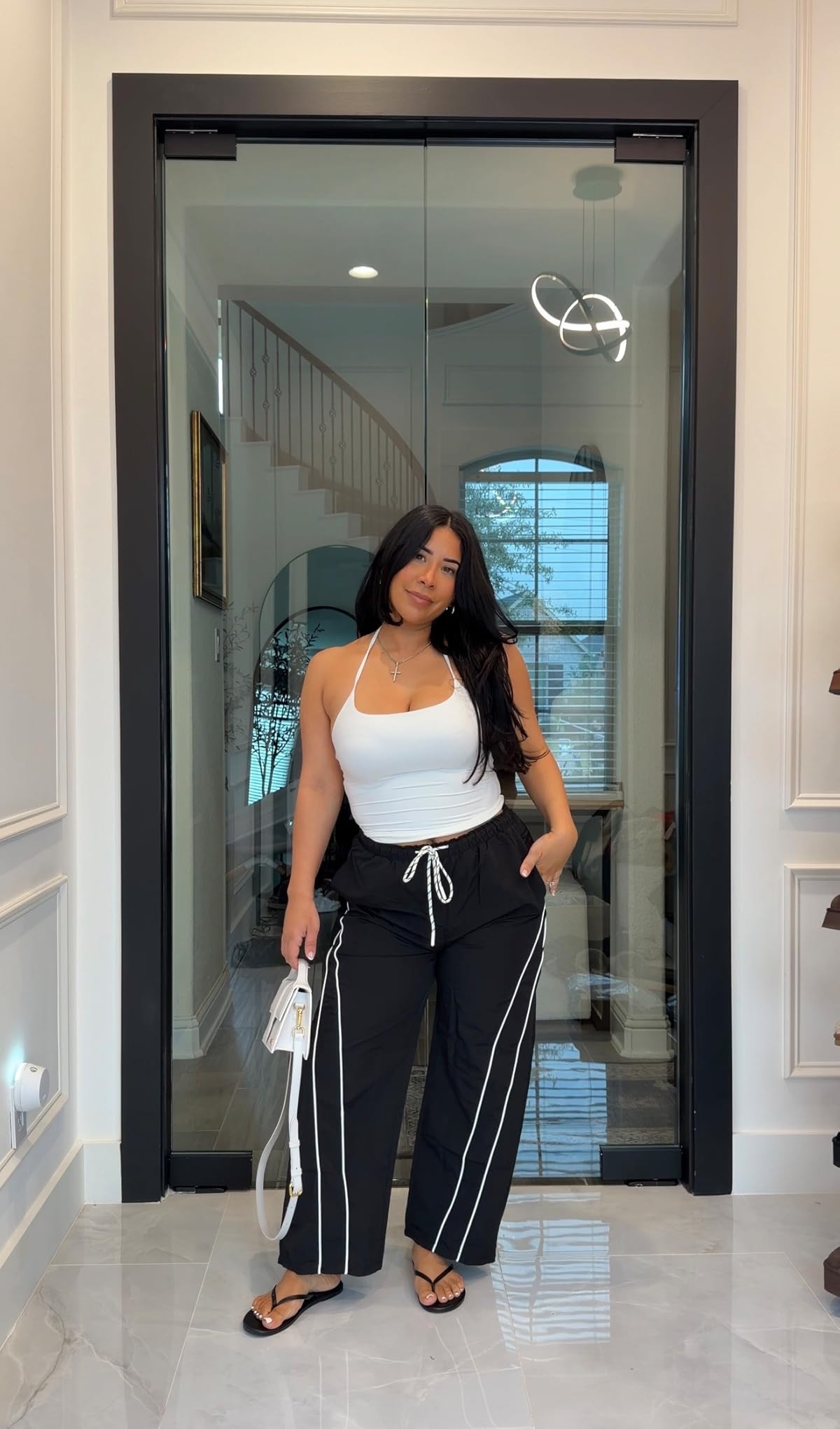 Loving this chic yet comfy look! Perfect for any occasion. Mom on the go. #amazonfashion #trendys... | Amazon (US)