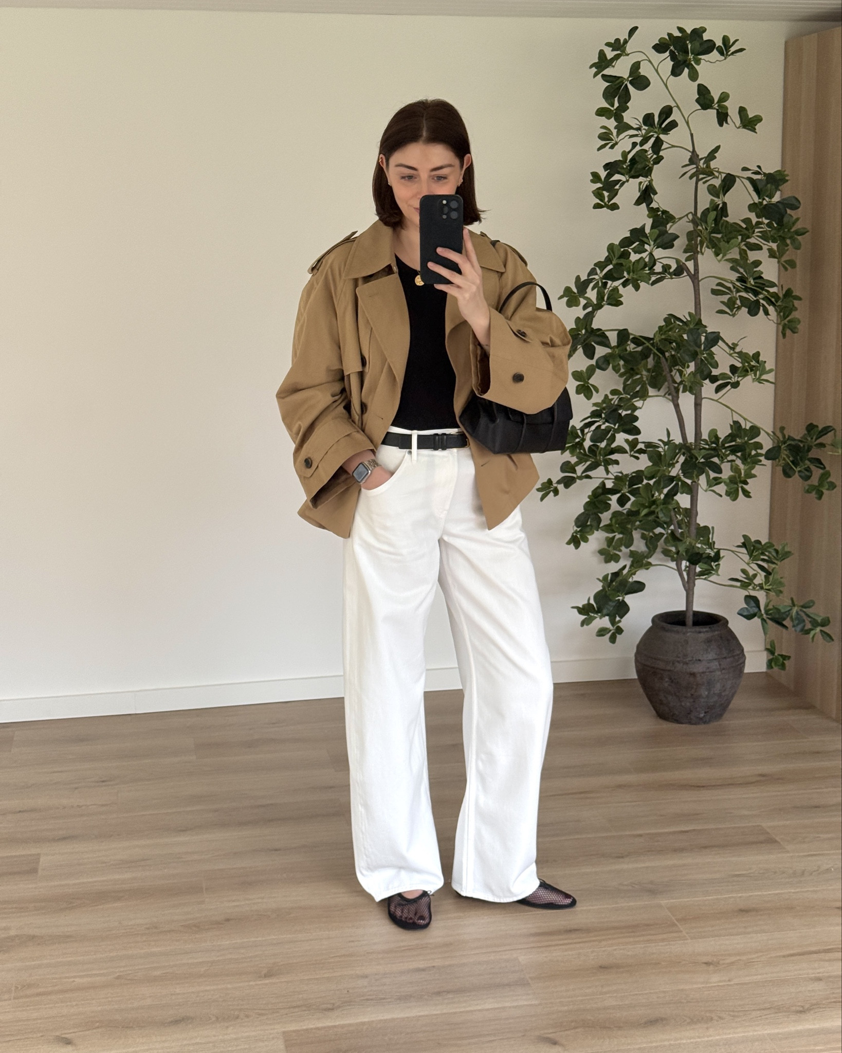 These Uniqlo jeans tick the comfort box. They’re a relaxed fit with a slight barrel leg and are made from a lyocell and cotton blend fabric so they don’t feel stiff and rigid. They come in 4 colours and 3 leg lengths.

For reference I’m a UK size 10, 5’9 with a 28” waist and a 34” inseam and I’m wearing a size W28L33. They are a little bit big on the waist so I could have sized down to a 27 but I’m ok with a bit of extra space.

I’ve linked what I can from my outfits but where some pieces are old I’ve linked similar items for you.

#LTKjeans #LTKuk #LTKeurope