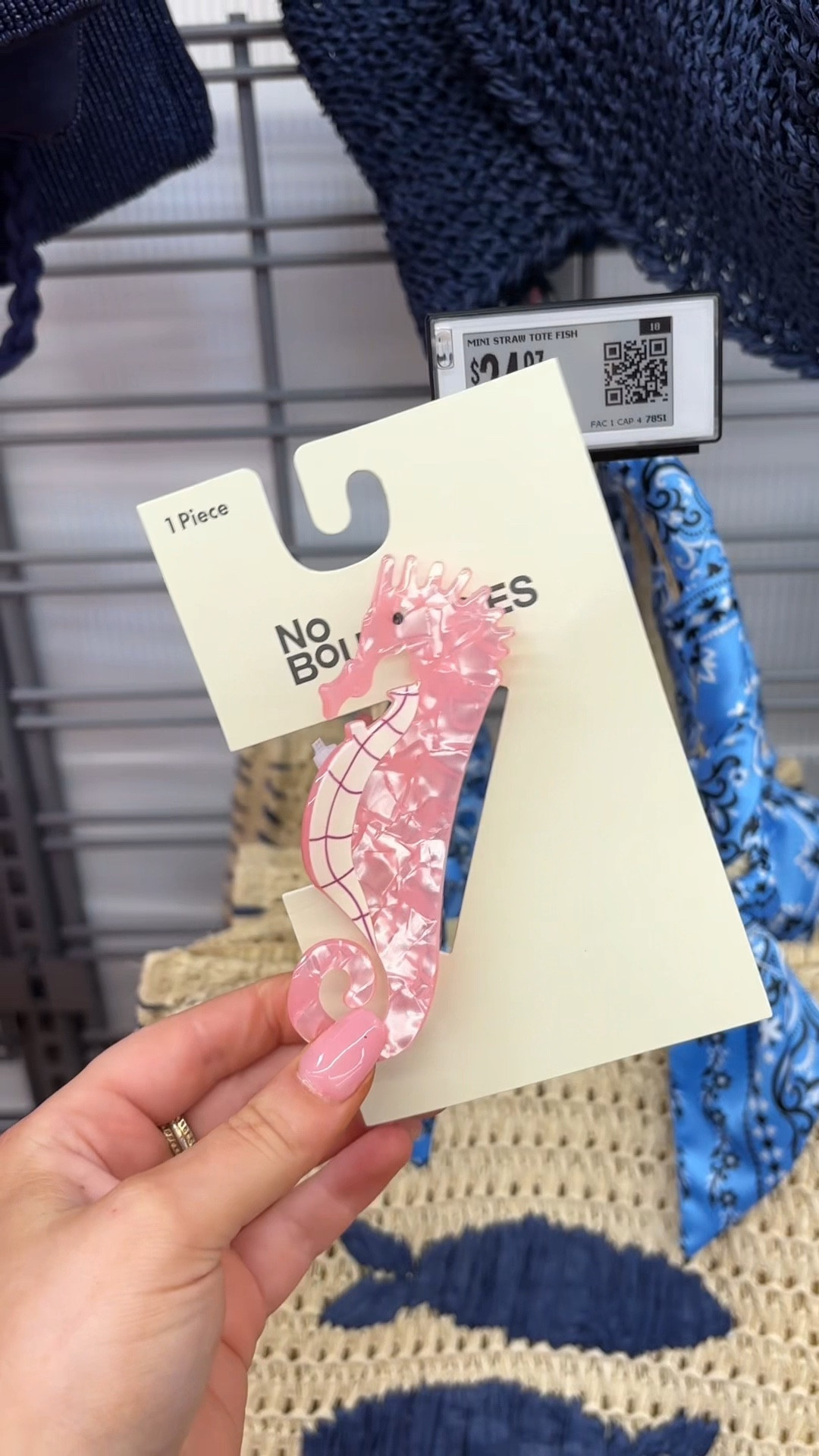 OBSESSED with all of these beach accessories under $25 🐚🧜‍♀️👙

#LTKootd #LTKdayinmylife #LTKgrwm