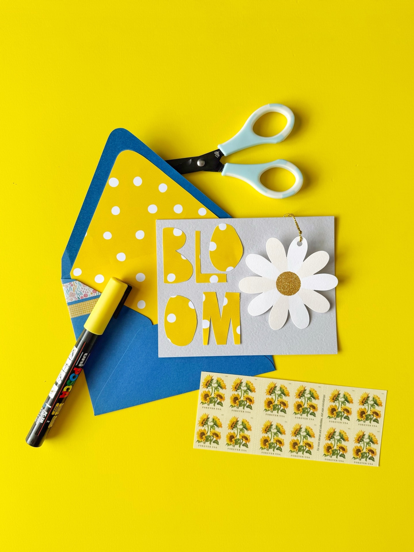 Day 2: In Bloom 🌼

I wasn’t sure where this card was headed, but I love how it turned out. I used a gift tag as my “bloom” inspiration, and then remembered the @papersource workshop by @lynn_giunta, and I thought it would be fun to use my yellow polka dot paper for letters. I love that it has a little bit of movement (swipe to see it) and isn’t perfect. Finished it off with an envelope liner, washi and my new sunflower stamps! 🌻😍 I’m obsessed with them! 

Watch for day 3 🥐👀

Paper, envelope and tag: @papersource
Yellow pen: @posca_usa 
Sunflower stamp: @uspostalservice 

#papersource #papersourcecreativecollective #nationalcardandletterwritingmonth #flowercard