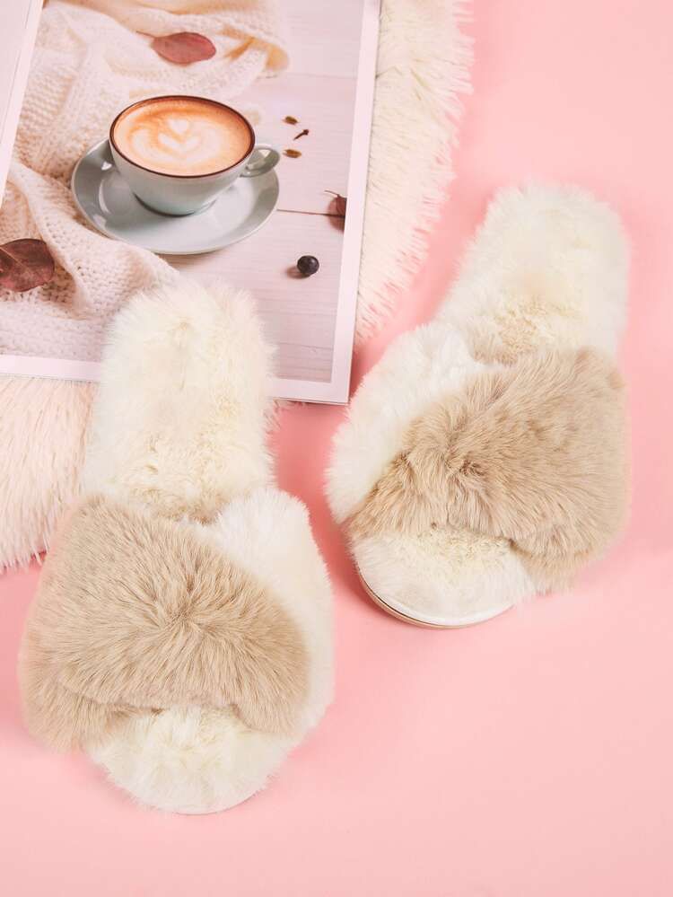 Two Tone Fluffy Slippers | SHEIN