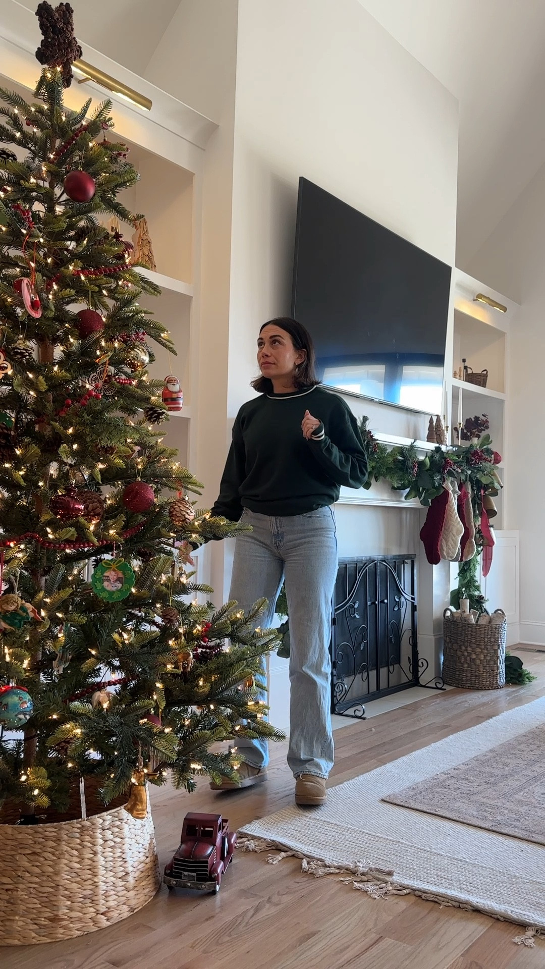 My favorite Christmas tree I’ve ever purchased! Realistic looking and prelit! 7.5 ft making it the perfect cozy and homey tree. Couldn’t be happier with this purchase! Under $300!

#LTKVideo #LTKSeasonal #LTKHoliday