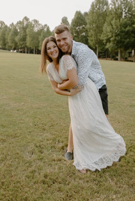 This white dress is perfect for engagement or family photos



#LTKwedding #LTKstyletip