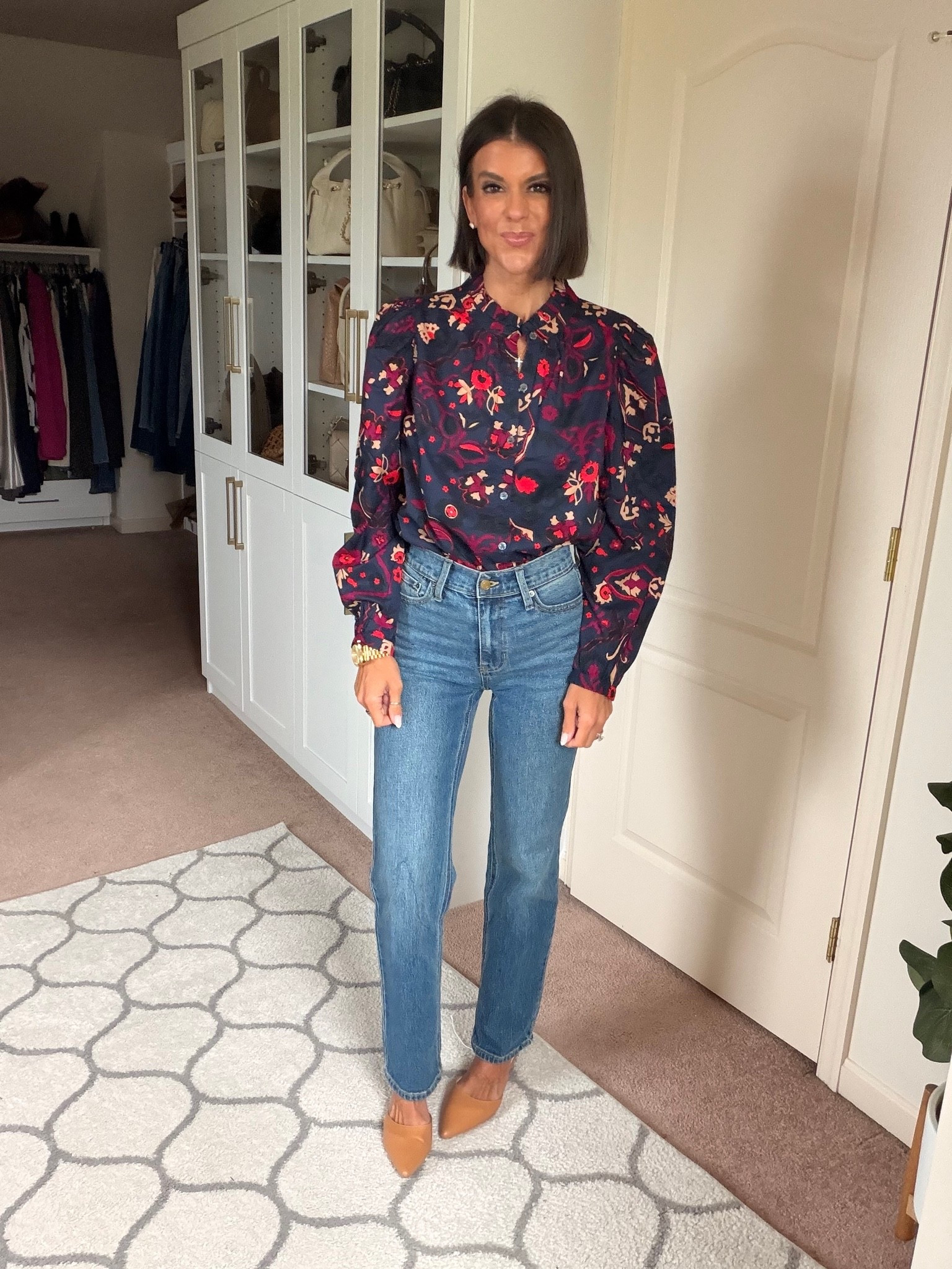 Walmart jeans are on sale and on the top seller list! I’m 5’5 and I’m in size xs in top, size 0 in jeans