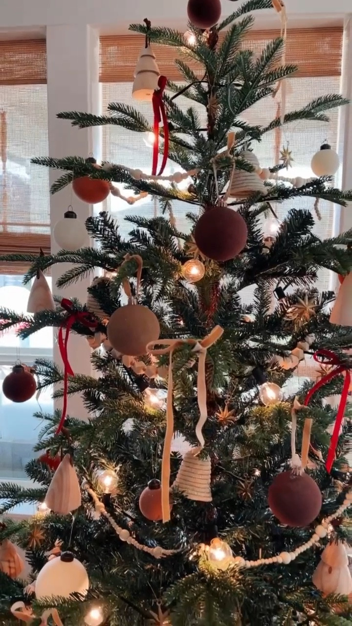 Get my Christmas tree look! These velvet ornaments sell out so fast every year! Also linked my amazon Christmas tree and favorite Target studio mcgee ornaments! 

#LTKHoliday #LTKVideo #LTKhome