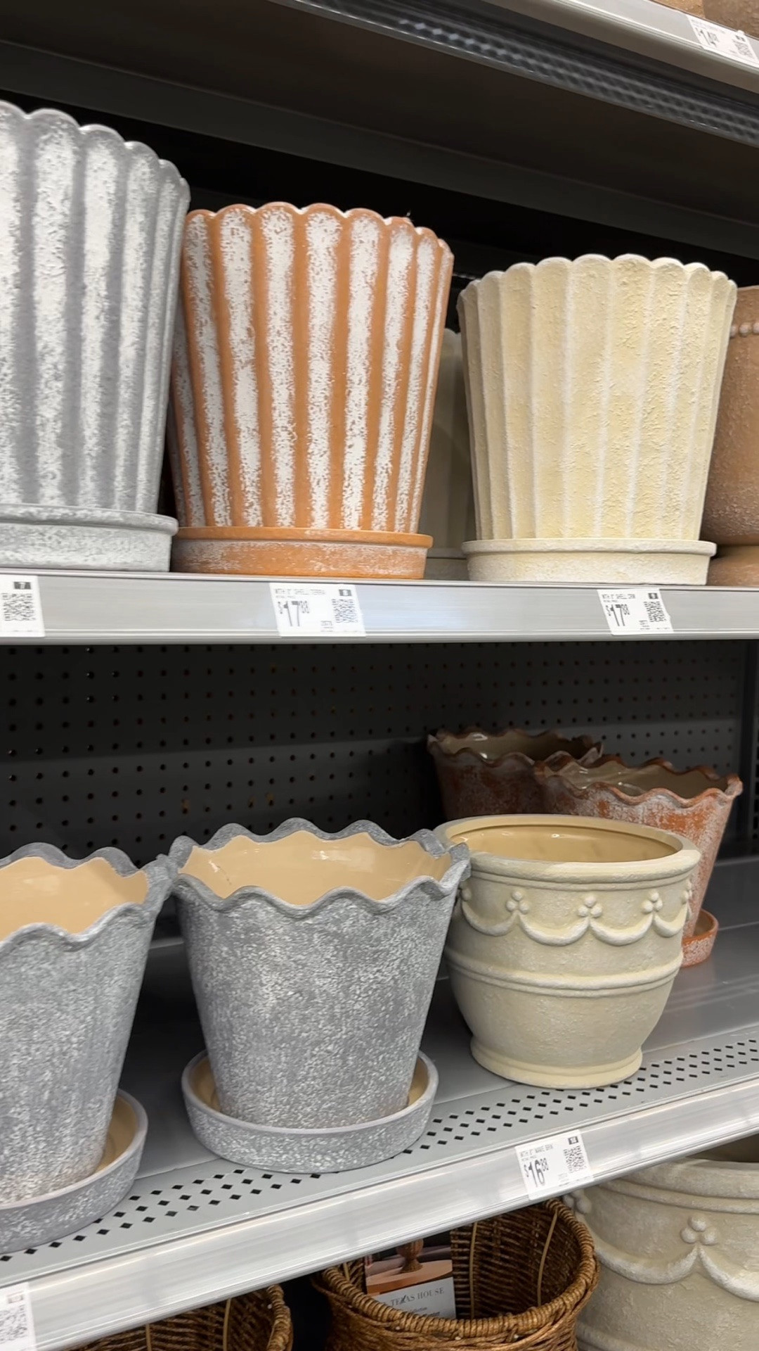 There are some winners at Wally right now... outdoor finds that are already going viral and some new decor that truly has a designer look & feel 🙌🏻 A lot of the popular outdoor stuff will likely sell out soon!
Walmart outdoor decor, Walmart home, planters, anthro look for less, pottery barn bedding inspired, designer lookalike home decor

#LTKSaleAlert #LTKHome