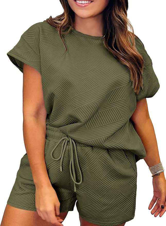 Eytino Women Plus Size 2 Piece Outfits Sweatsuit Short Sleeve Pullover Tops and Drawstring Shorts... | Amazon (US)