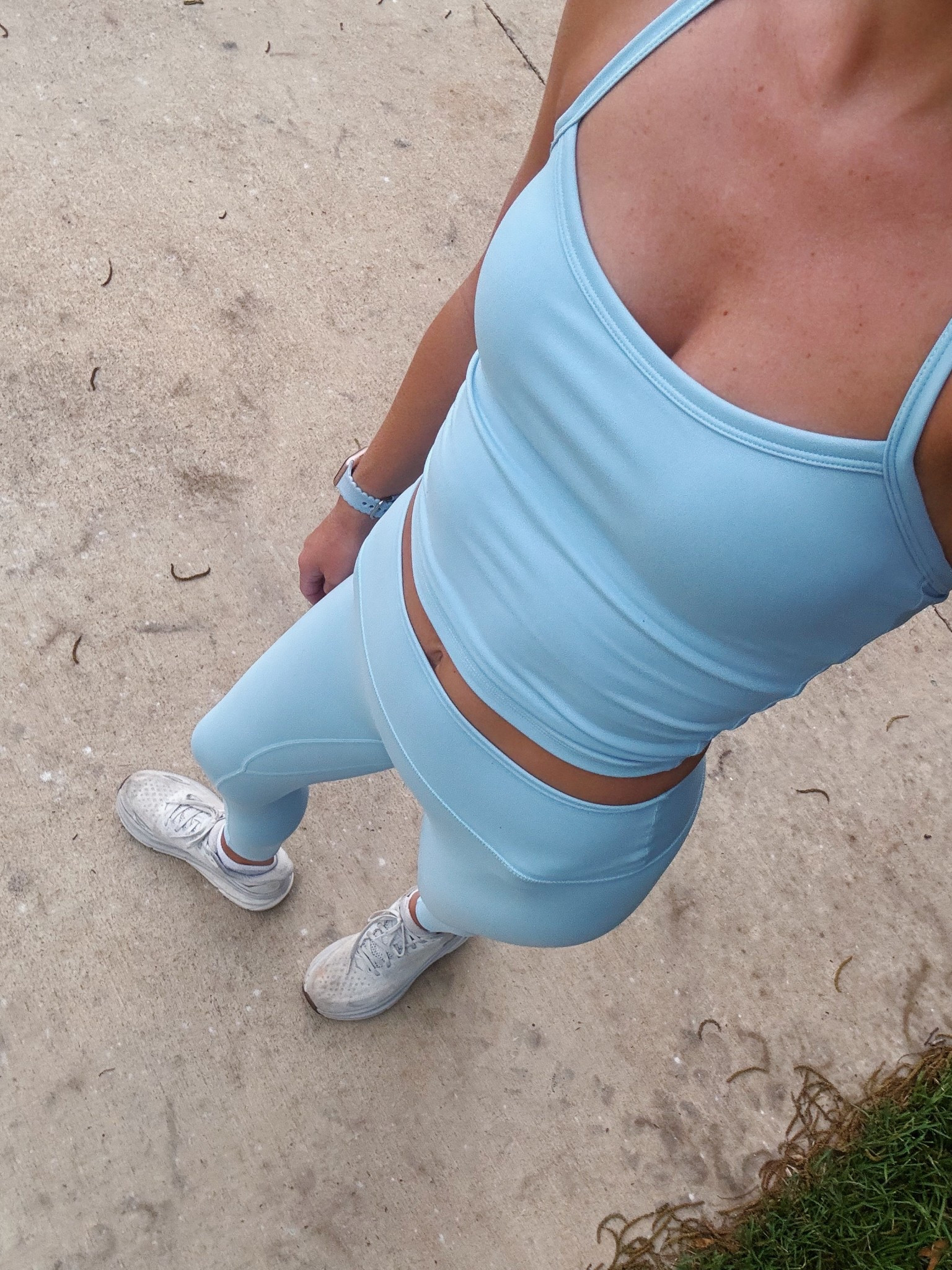 Have a few of these sets and I will say they are my favorites! So many color options and perfect for working out/walks 🩵🩵🩵

Wearing the small!

#LTKActive #LTKFindsUnder50 #LTKStyleTip