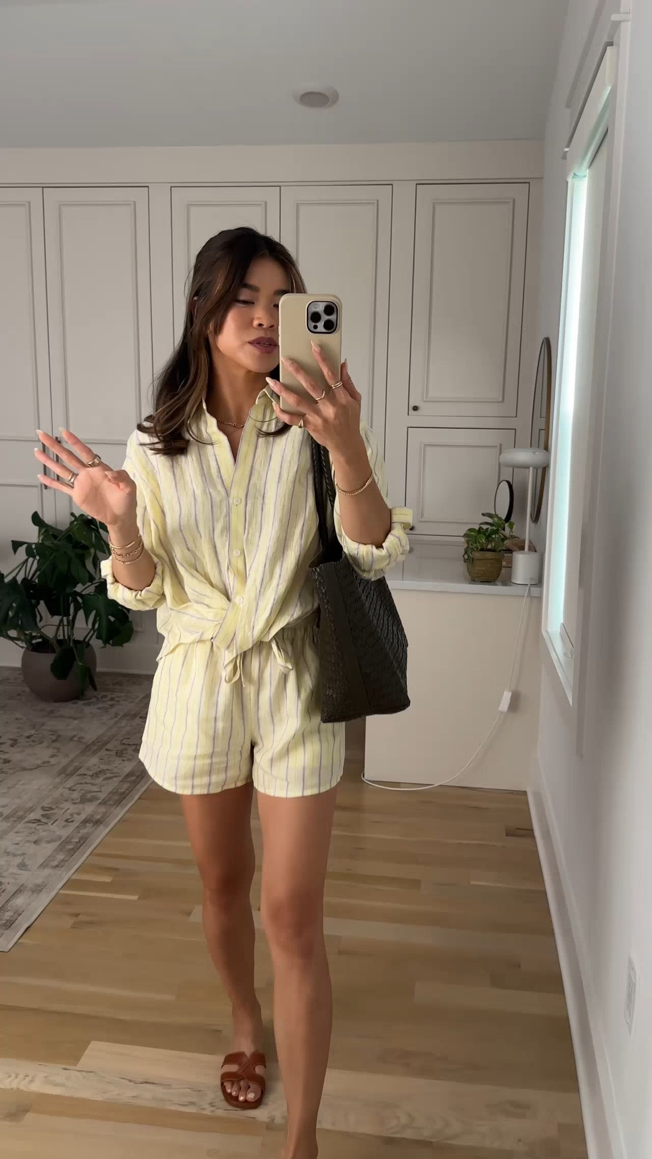 These @Aritzia shorts go with everything! They would look amazing with a white tee.

Sizing info:
-Aritzia Sail Linen Short (2XS in Brily Strp Lmd/Mtrotp) 
-Aritzia Portofino Linen Shirt (2XS in brily strp lmd/mtrotp)
-Margaux the MX Sandal 

Petite style, petite fashion, mom outfit, mom style, petite shorts, petite outfit ideas, petite outfits, best pants for petite, petite linen outfit, spring style, spring outfits, beach outfits, vacation outfits, summer outfits, Summer style, summer trends, linen, linen set

#LTKootd #LTKSeasonal #LTKPetite