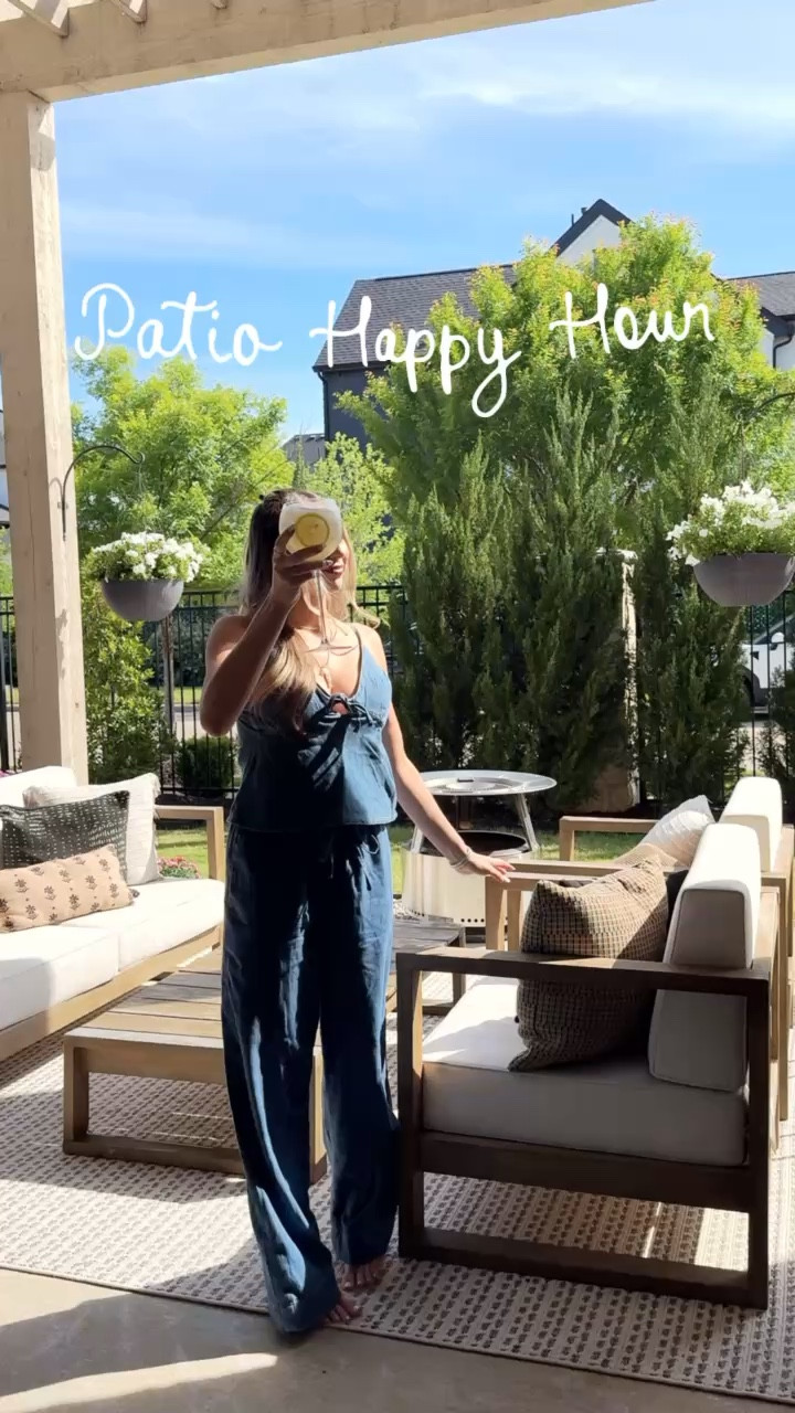 Patio happy hour is a MUST this season! ✨🍃

#LTKmomlife #LTKdayinmylife