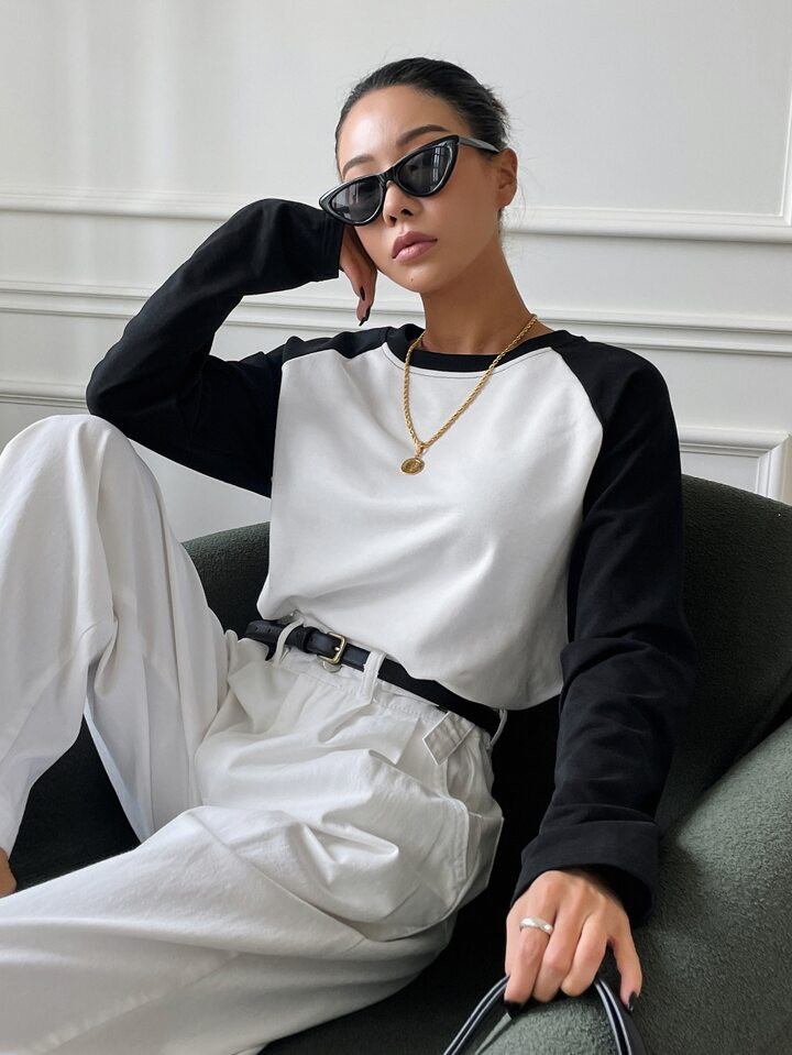 DAZY Colorblock Raglan Sleeve Tee | SHEIN