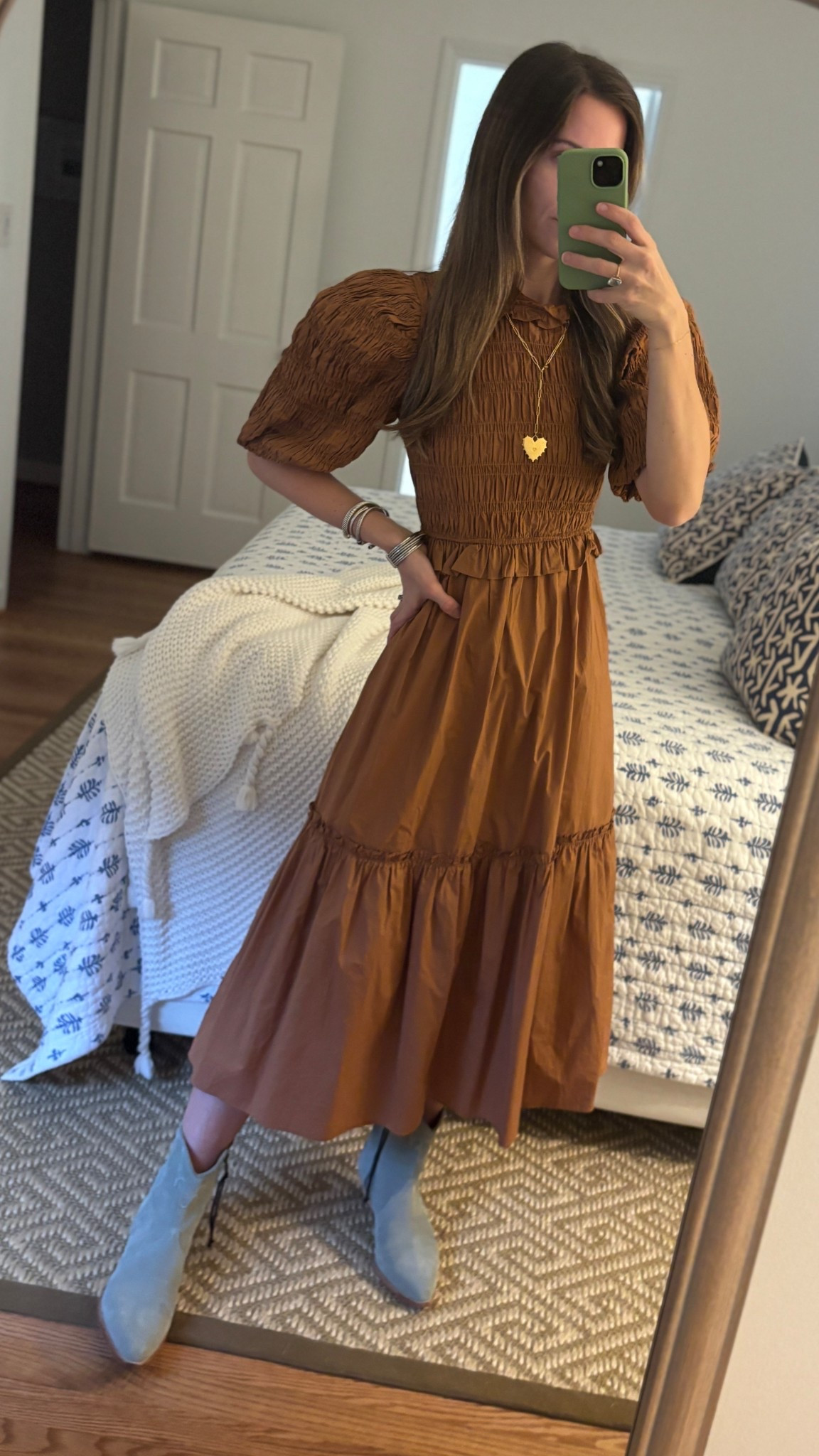 Dress is old but linked similar ✨

#LTKootd #LTKFindsUnder100 #LTKSeasonal