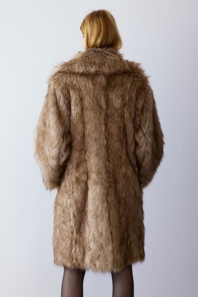 Fluffy coat | H&M (UK, MY, IN, SG, PH, TW, HK)