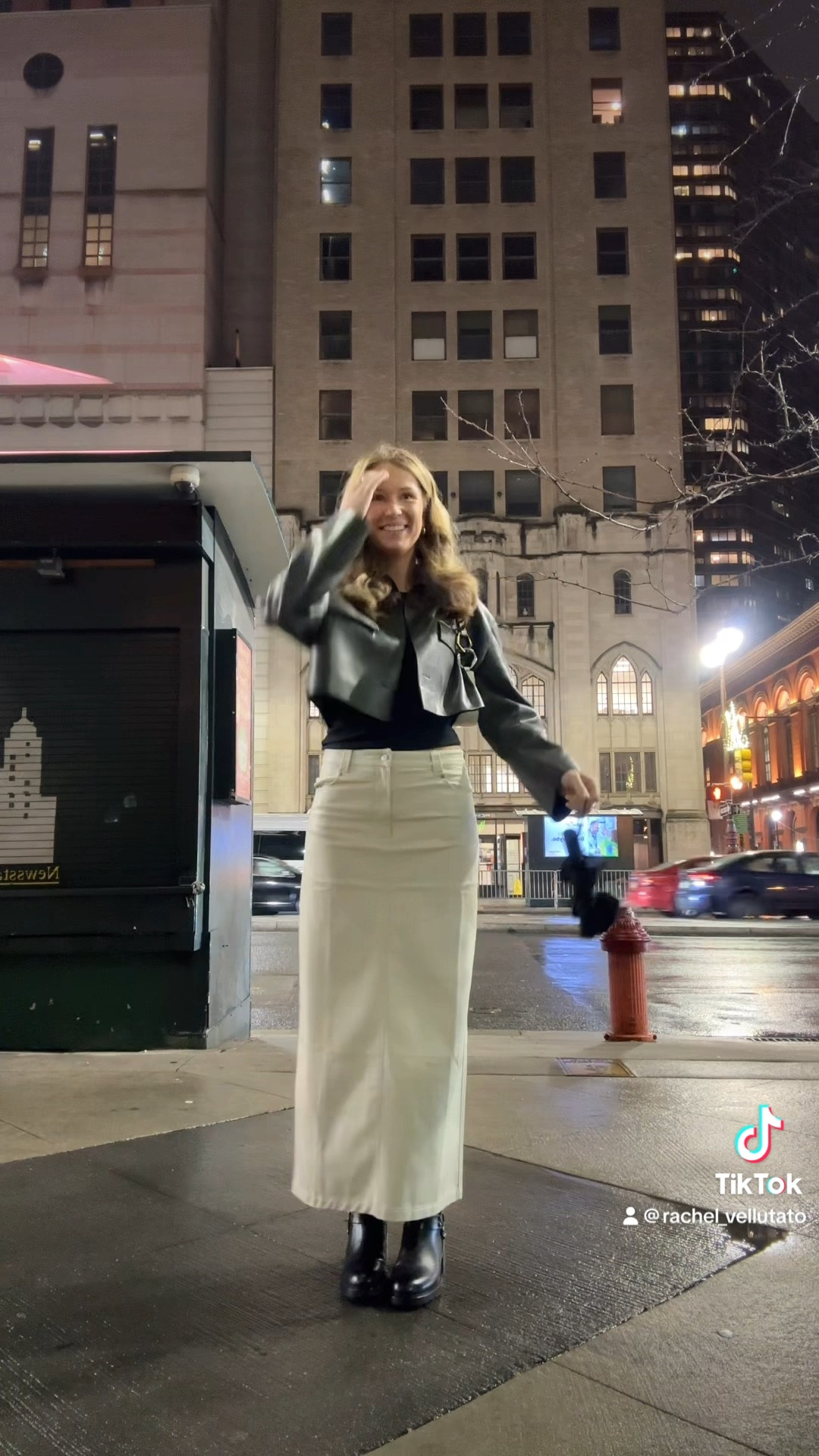 city fit <3

#LTKVideo #LTKMostLoved #LTKSeasonal