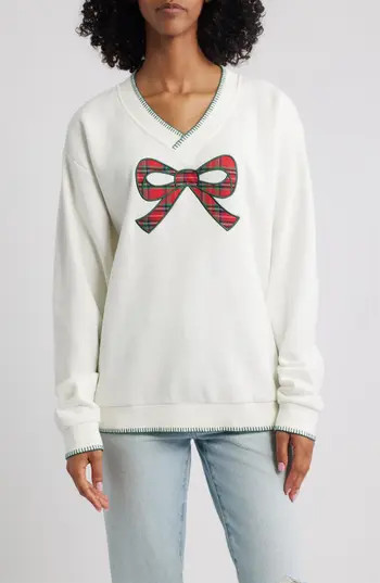 GOLDEN HOUR Bow Appliqué V-Neck Graphic Sweatshirt in Marshmallow at Nordstrom Rack, Size Small | Nordstrom Rack