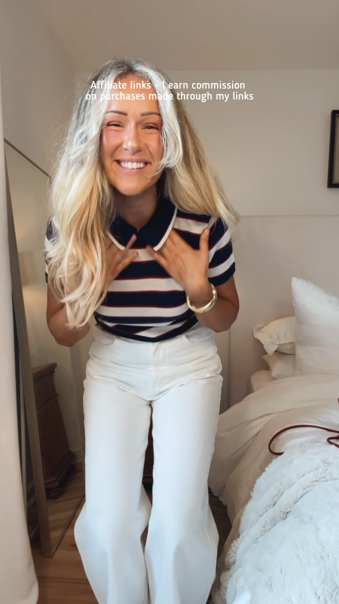Affiliate links - I earn commission on purchases made through my links 

Early fall outfits
Preppy style 
Striped shirt collar 
Zara jeans