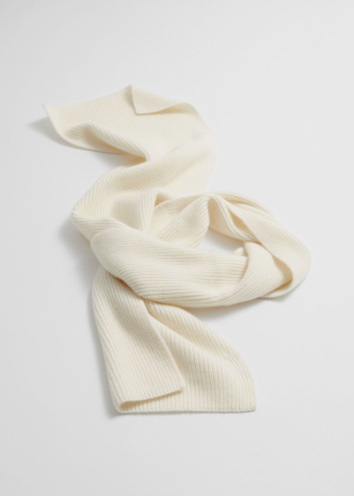 Cashmere Knit Scarf - White | & Other Stories (EU + UK)