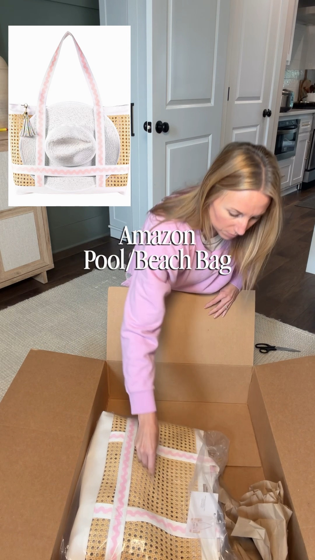 I love this pool and beach from Lily Pulitzer! So cute and has a spot for a hat!

#poolbag #beachbag #summerbag #strawbag #summermusthaves #amazonfinds

#LTKMothersDay #LTKmomlife