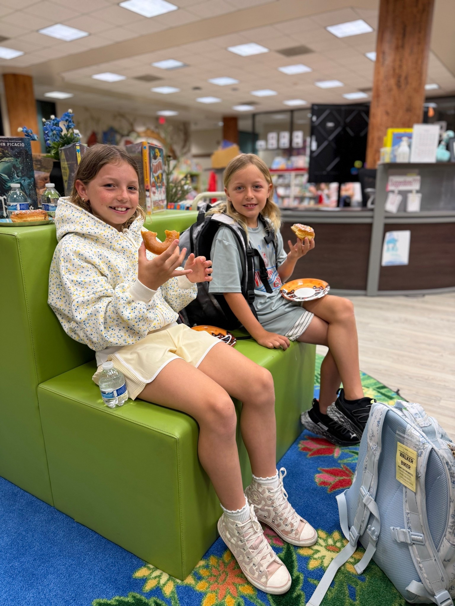 Bristol’s really into butter yellow right now 💛 