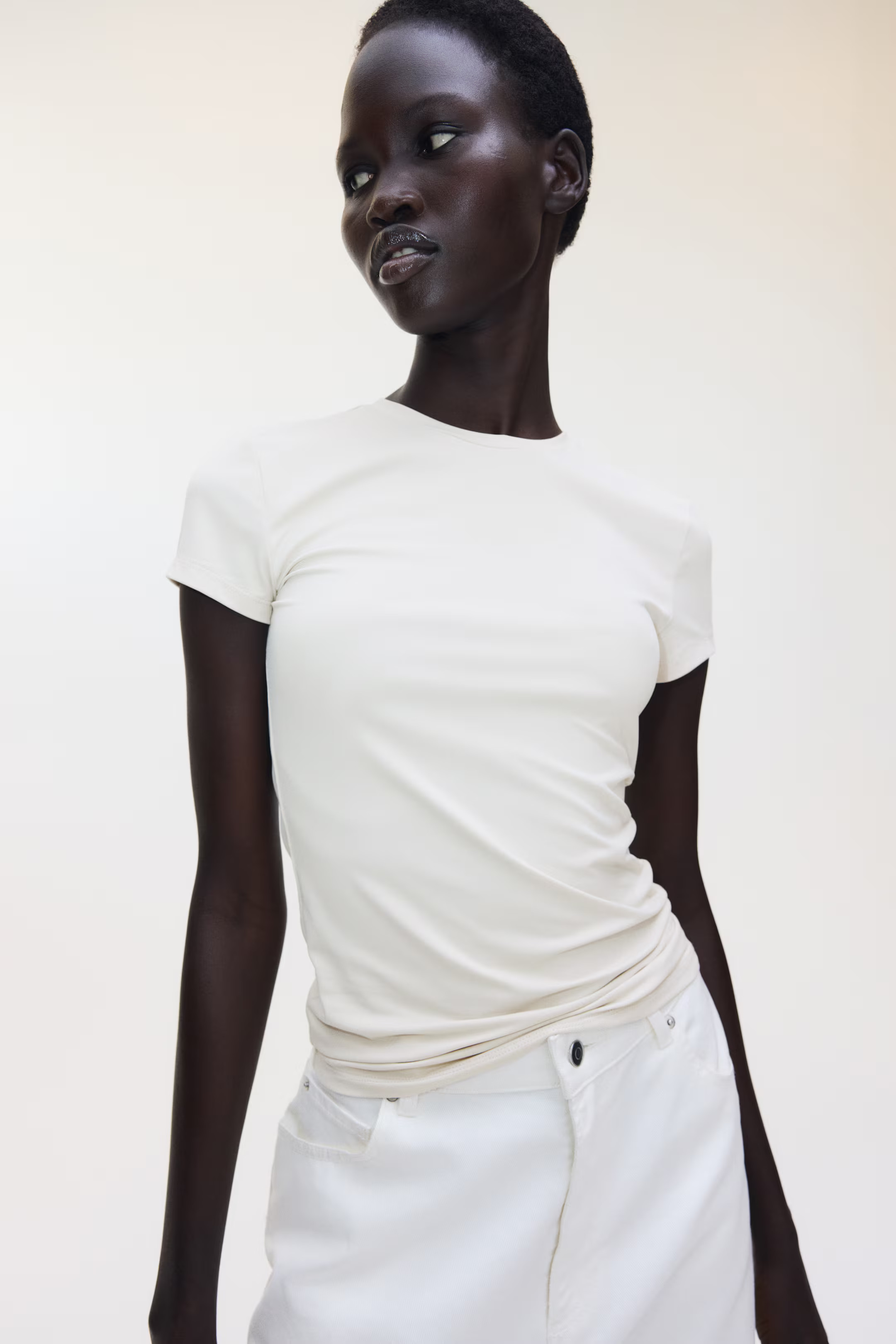 Fitted Microfiber T-shirt | H&M (US + CA)