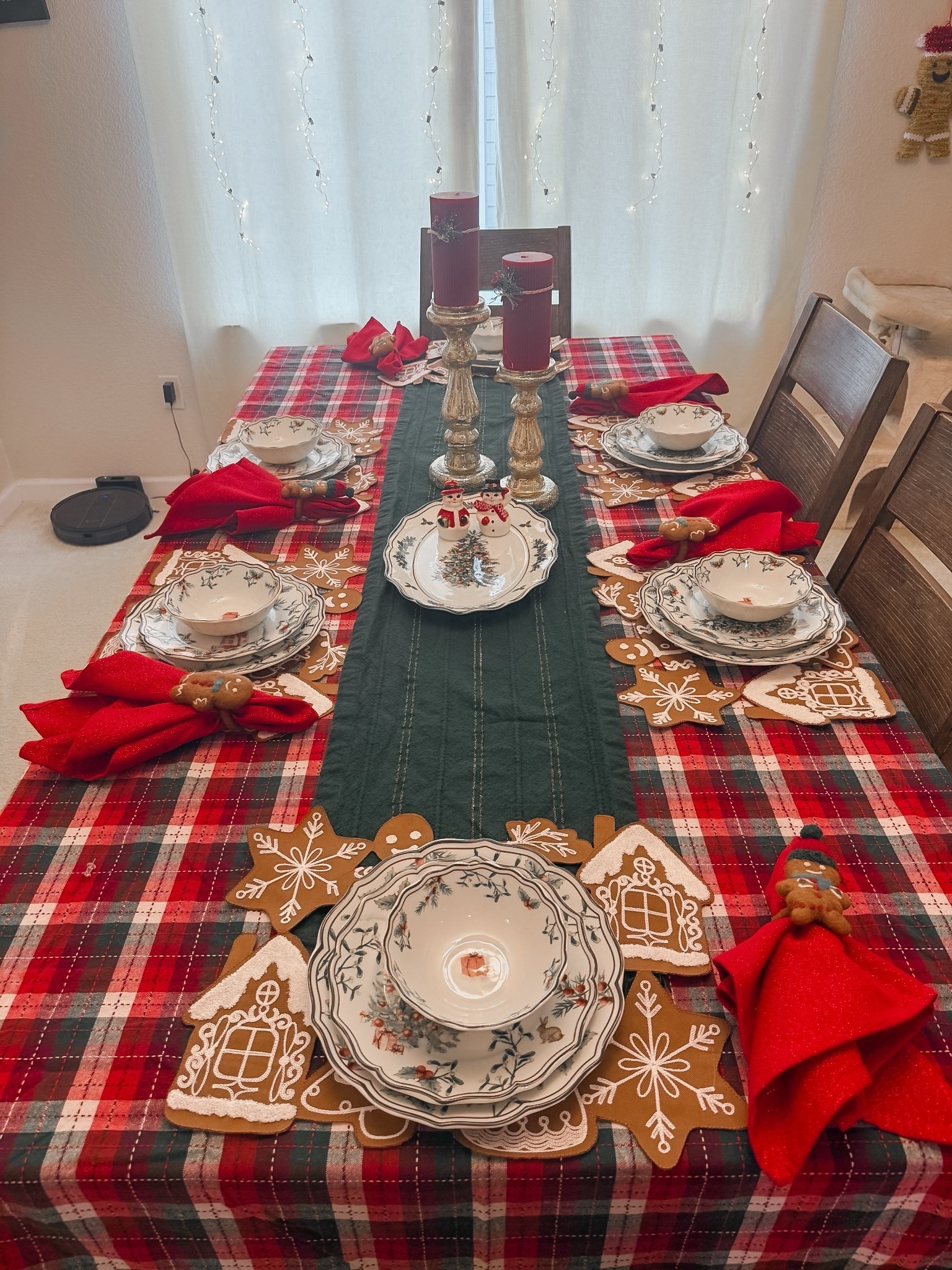 My Christmas dishes you all loved last year are back in stock!
#christmastablesetting #christmasdecor #christmas #christmasdishes #christmasentertsining

#LTKSeasonal #LTKHome