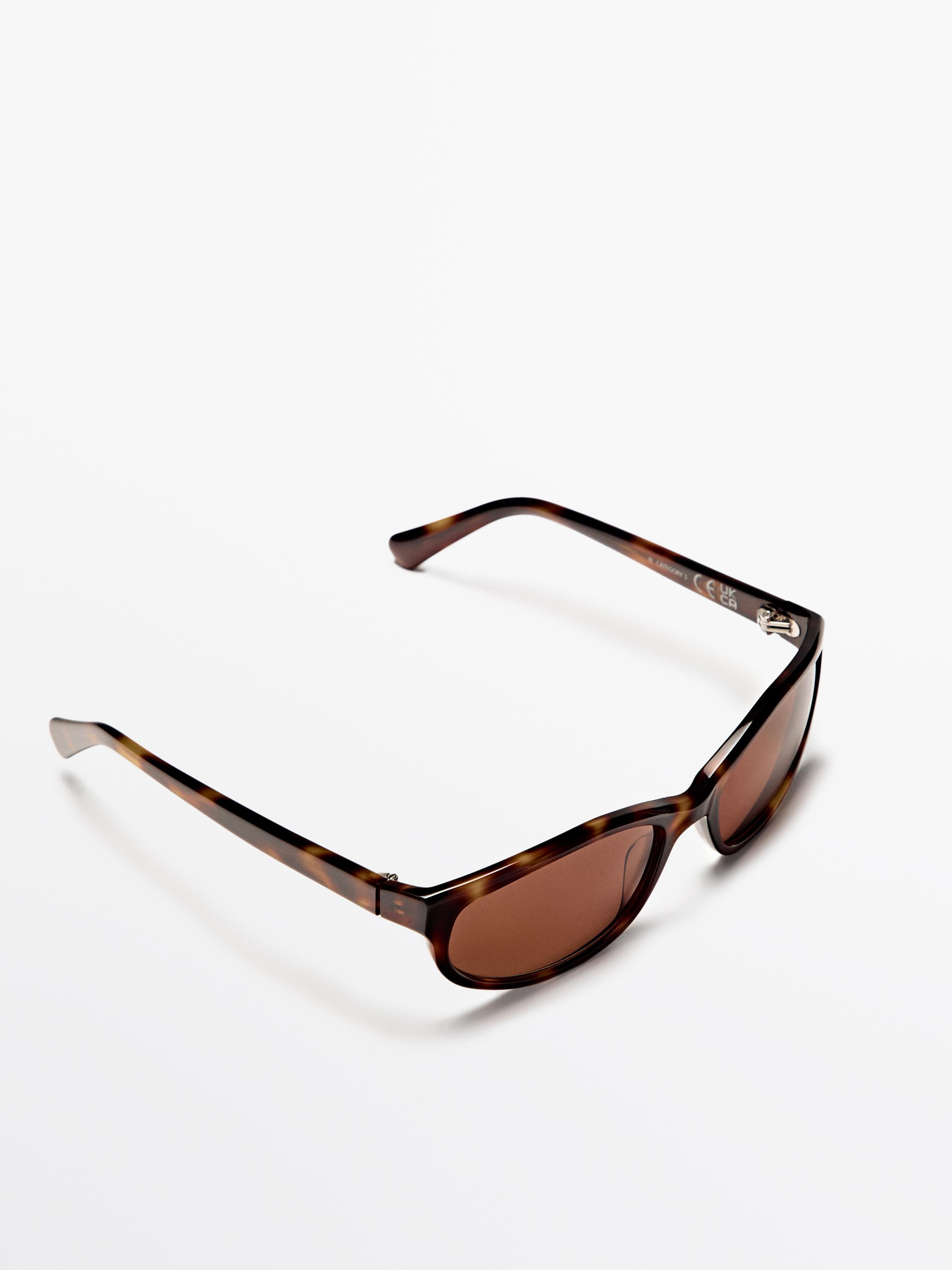 Small oval sunglasses | Massimo Dutti US