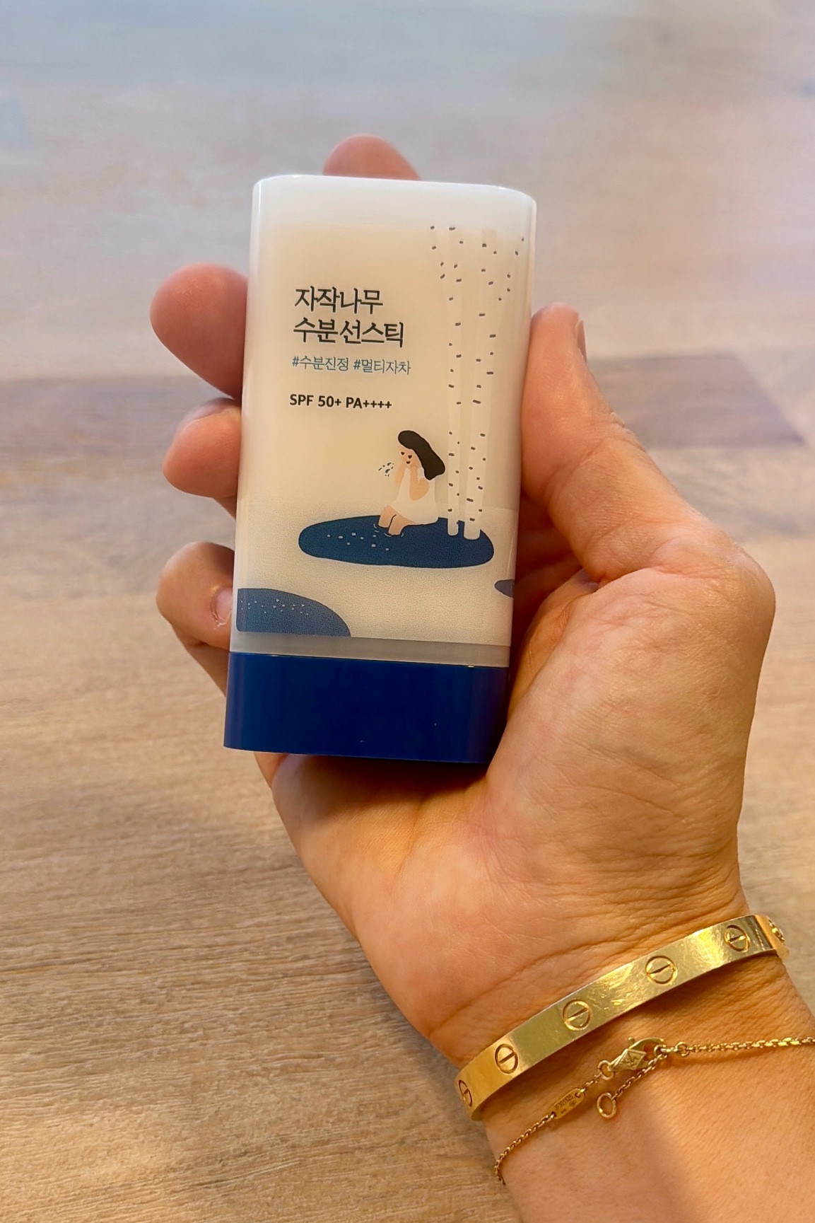 moisturizing sun stick!🩵

#LTKHome #LTKBeauty #LTKFamily