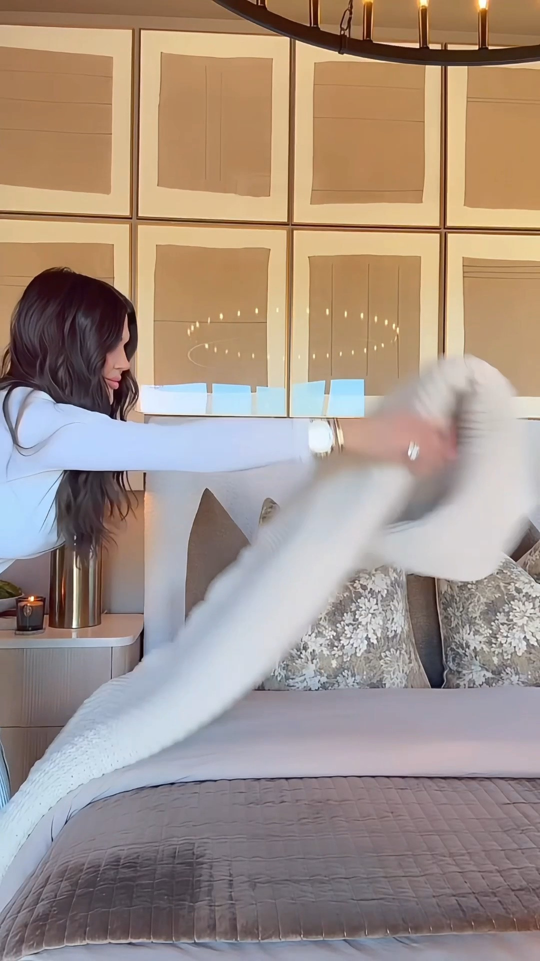 Looks expensive. Isn’t. 🤍

Amazon Home Decor Finds 
Modern Neutral decor  
Luxury Home On A Budget 
Affordable Home Styling Ideas 

#summerthompsonstyles

#LTKHome #LTKU #LTKdayinmylife