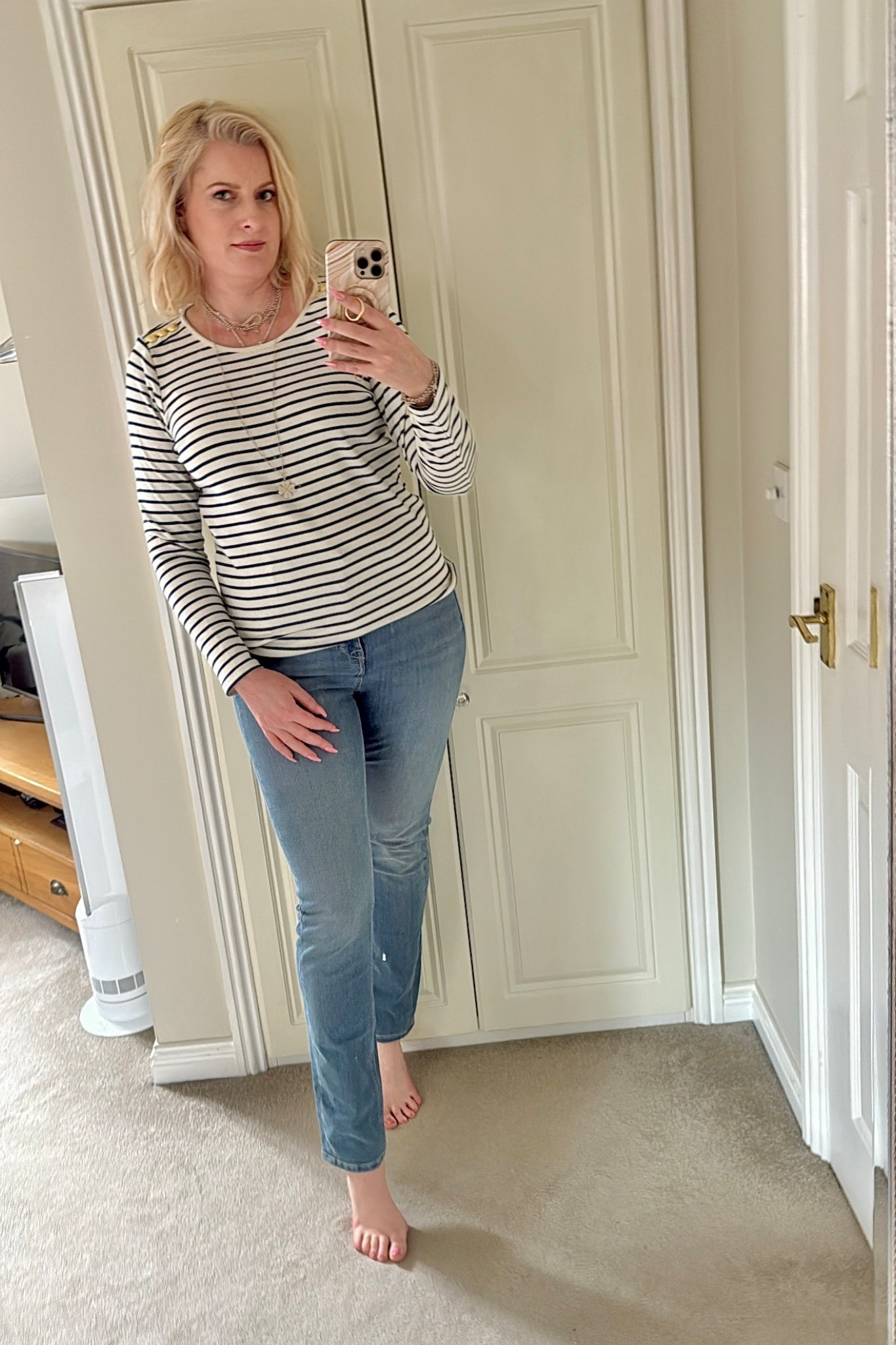 Hi everyone! I think everybody has jeans in their wardrobe & it’s sometimes hard to find a perfect pair. I love these jeans I got in M&S. They’re magic shaping jeans so really pull you in & are a slim leg which are really flattering on me. Also available in longer length if you’re tall like me & available in other colours. I like this mid blue colour which is a classic & perfect for spring. 

Over 40 U.K. blogger. Midsize, wardrobe staple, Marks & Spencer, high street. 



#LTKmidsize #LTKuk #LTKspring