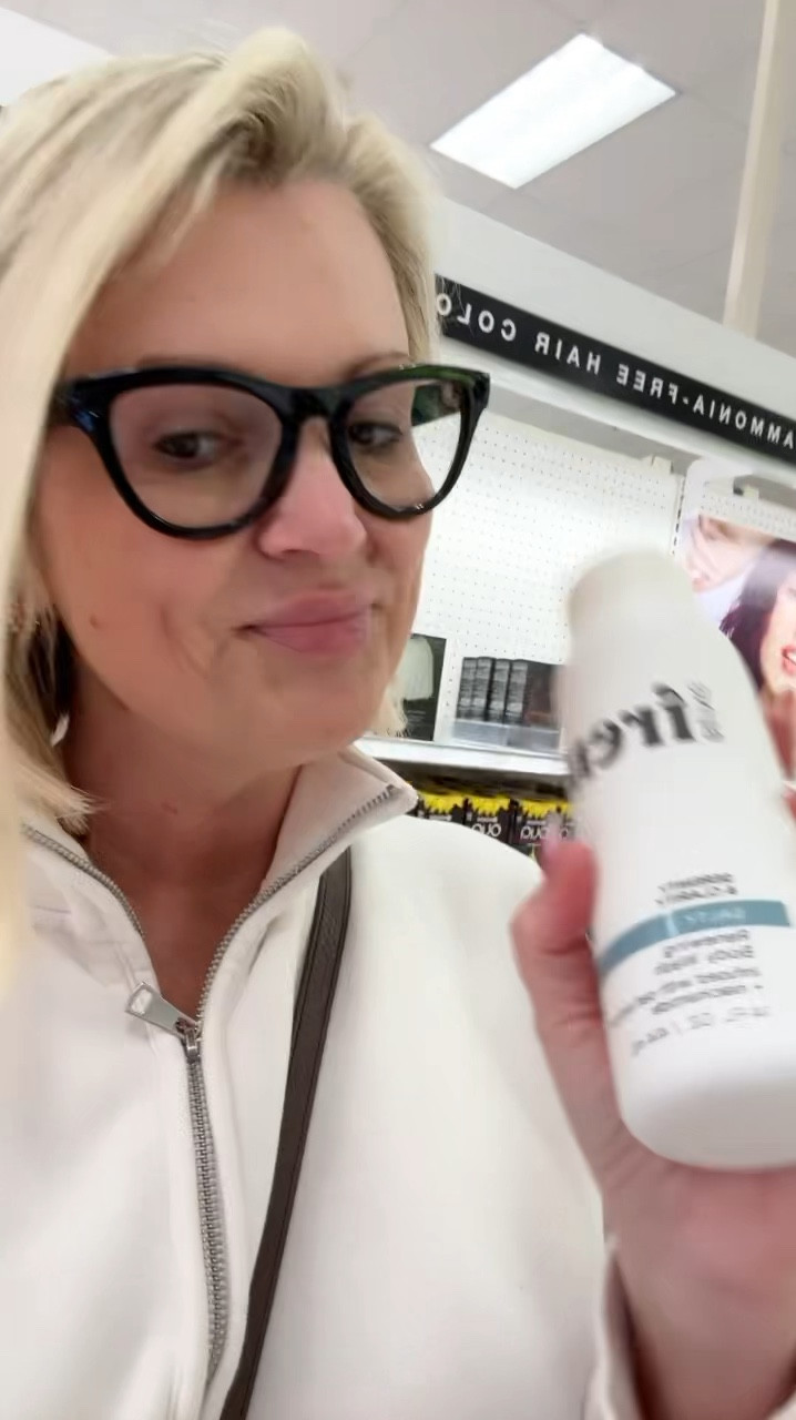 This new Being Frenshe smell Serenity & Clarity is perfect!!! Obsessed! 🤩 

Body spray // bath and body beauty // beauty trends // body wash // perfume // target beauty trends // target finds 

#LTKFindsUnder50 #LTKWatchNow #LTKBeauty