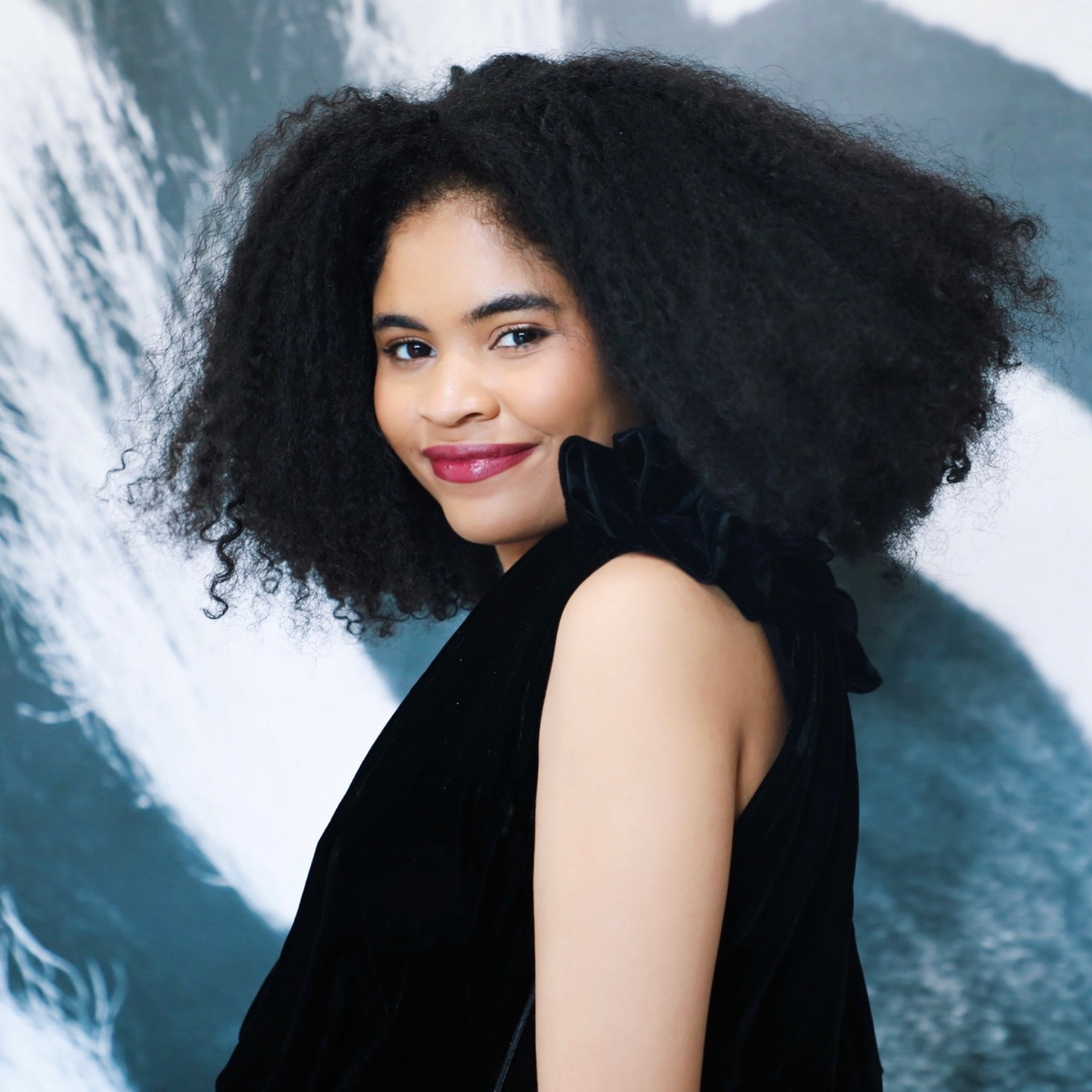 Feeling so beautiful with my new photos  

#LTKbeauty #LTKparties