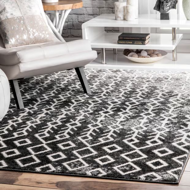 Black & White Faded Geometric 7' 6" x 9' 6" Area Rug | Rugs USA