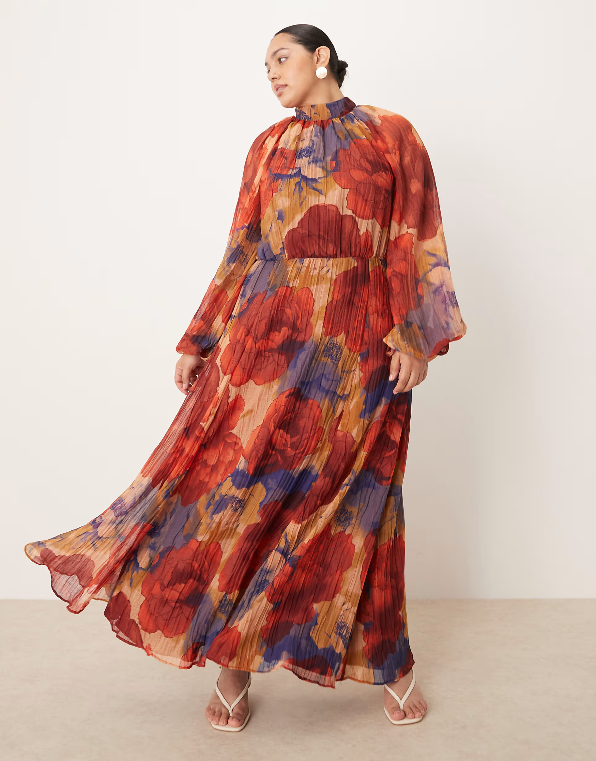 ASOS DESIGN Curve crinkle pleated blouson sleeve high neck maxi dress in red blue floral print | ASOS (Global)
