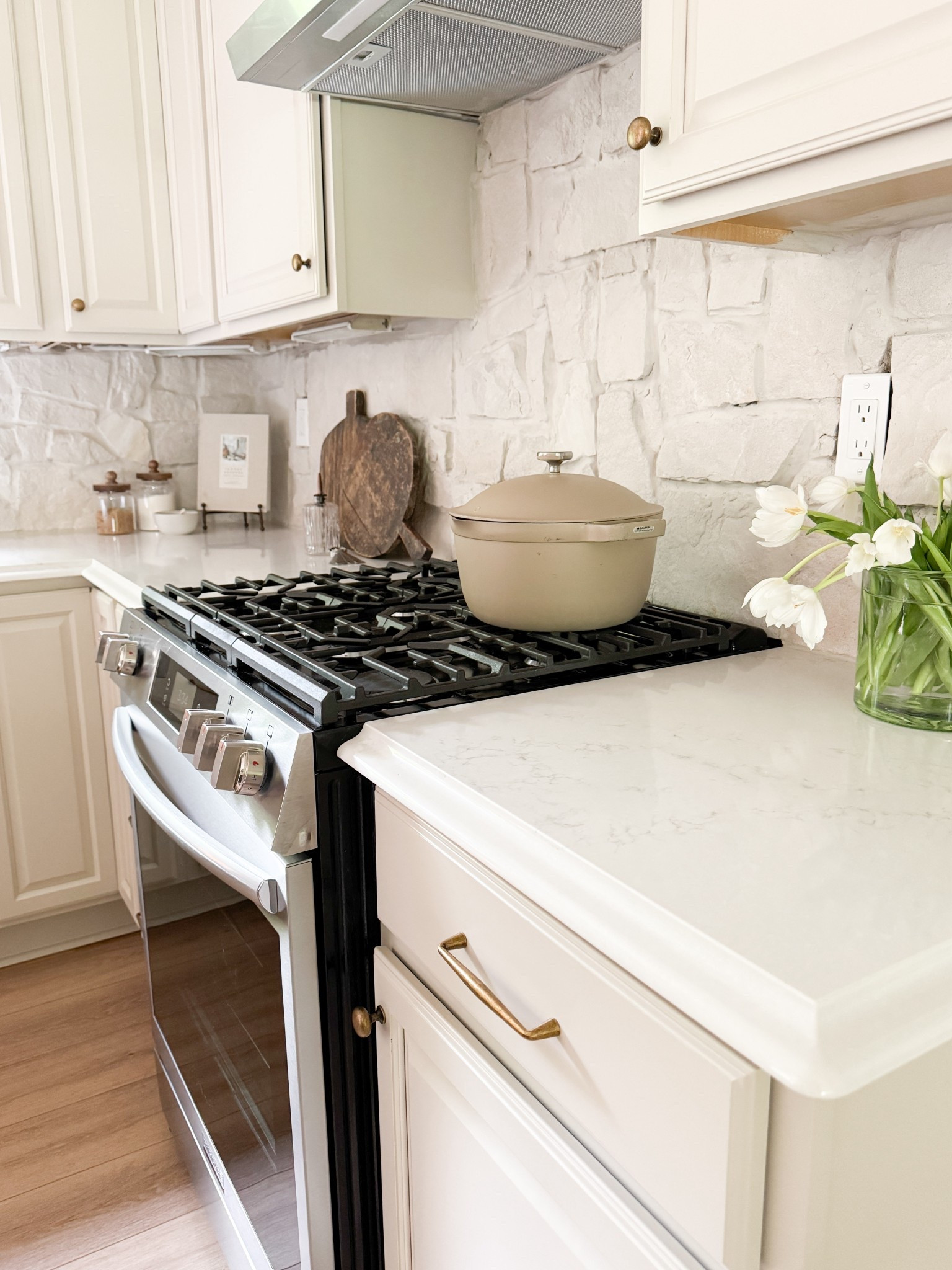 Kitchen counter styling 

#LTKHome