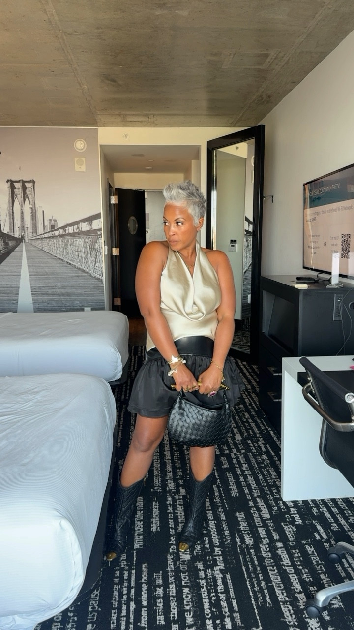 Stop it! Do you see how cute this lil look is! You can mix and match. Sooooo many styling options! 

& the skirt is on SALE!!! Ruuuun don’t walk💨

Skirt: size 6
Top: medium 
.
.
.
Disclaimer: some items may be limited availability or sold out 😫 but tagging a few similar pieces and linking what’s available! 🫶🏽


#outfitcheck #outfitdetail #fitcheck #fashion #fashionlook #shoes #boots #fringeboots #bootcollection #fashionover40 #casualchic #fashionreelcreator #silverhair #whattowearnow #greyhair #outiftinspo #autumnfashion #casualchicstyle #bootseason #bootlovers #fyp #explorepage 

#LTKOver40 #LTKBeauty #LTKHoliday