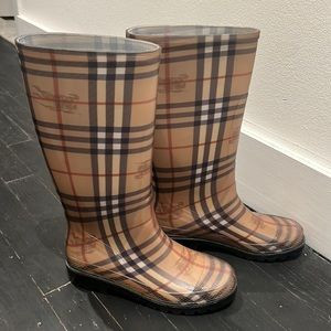 Burberry Rain Boots | Poshmark