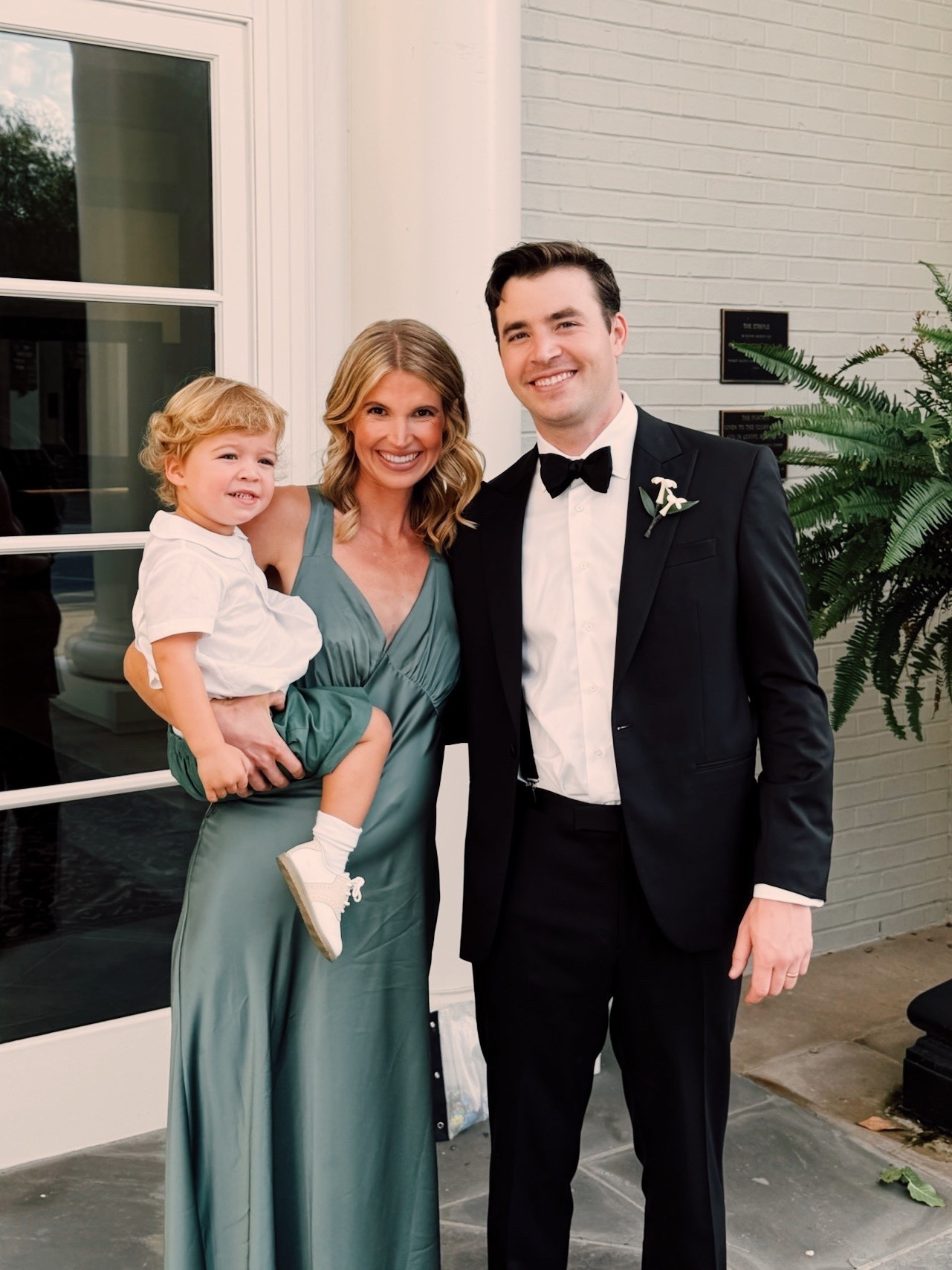 A good classic green bridesmaids dress! Appropriate for fall or winter weddings and a great price. It is also bump friendly I wore it with a bump. Could pull it off as a non bridesmaid wedding guest dress too

Emerald wedding guest dress, green wedding dress guest, green bridesmaid dress, sage bridesmaid under $150, affordable bridesmaids dresses , bump friendly wedding guest dress 

#LTKWedding #LTKBump