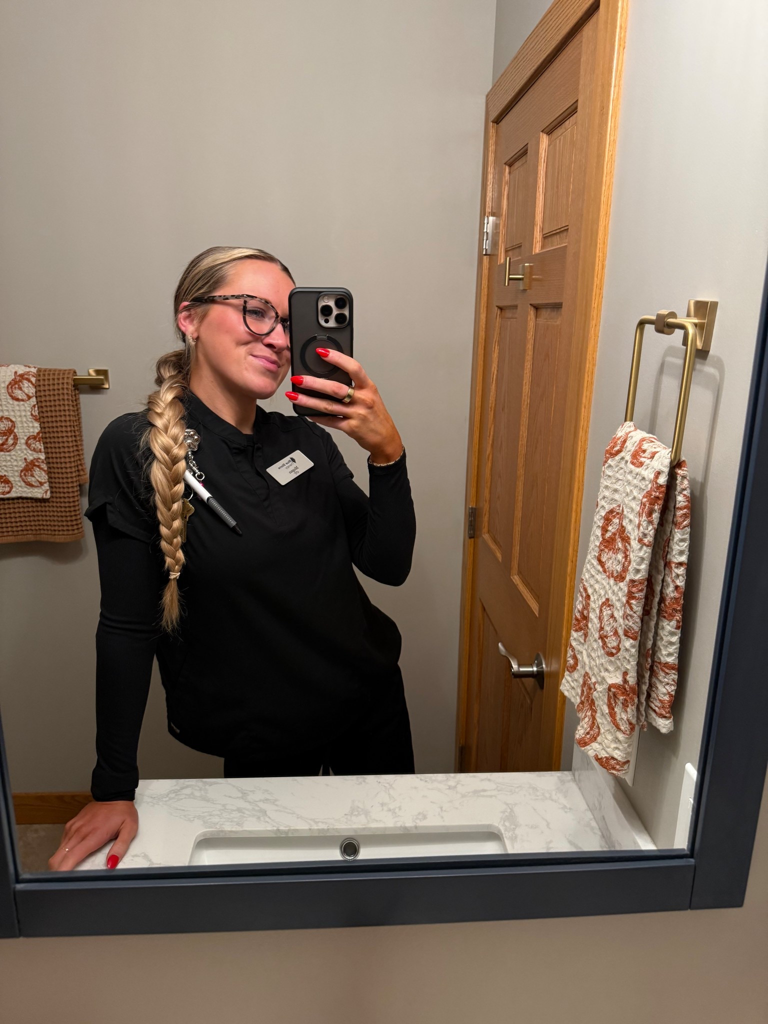 Viral no boundaries is long sleeve, perfect for under scrubs. 

Featuring Barco Made Grey’s Anatomy scrubs. Use code.MEGAN15 for 15% off your purchase  

#LTKWorkwear #LTKActive #LTKMidsize