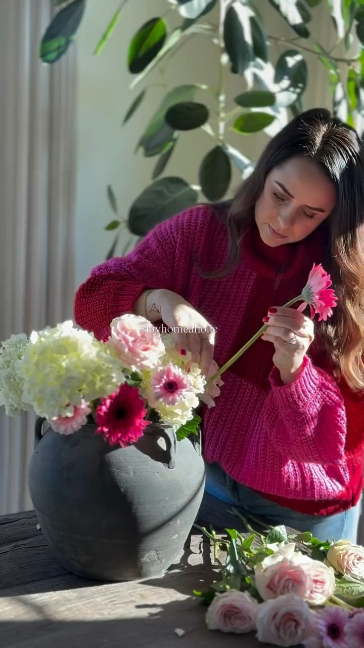 Comment SHOP and I’ll send you all the links! 🔗

If you love creating a cozy home, plenty of DIYS, gardening and all the things, follow along, it’s a lot of fun here! 🤍