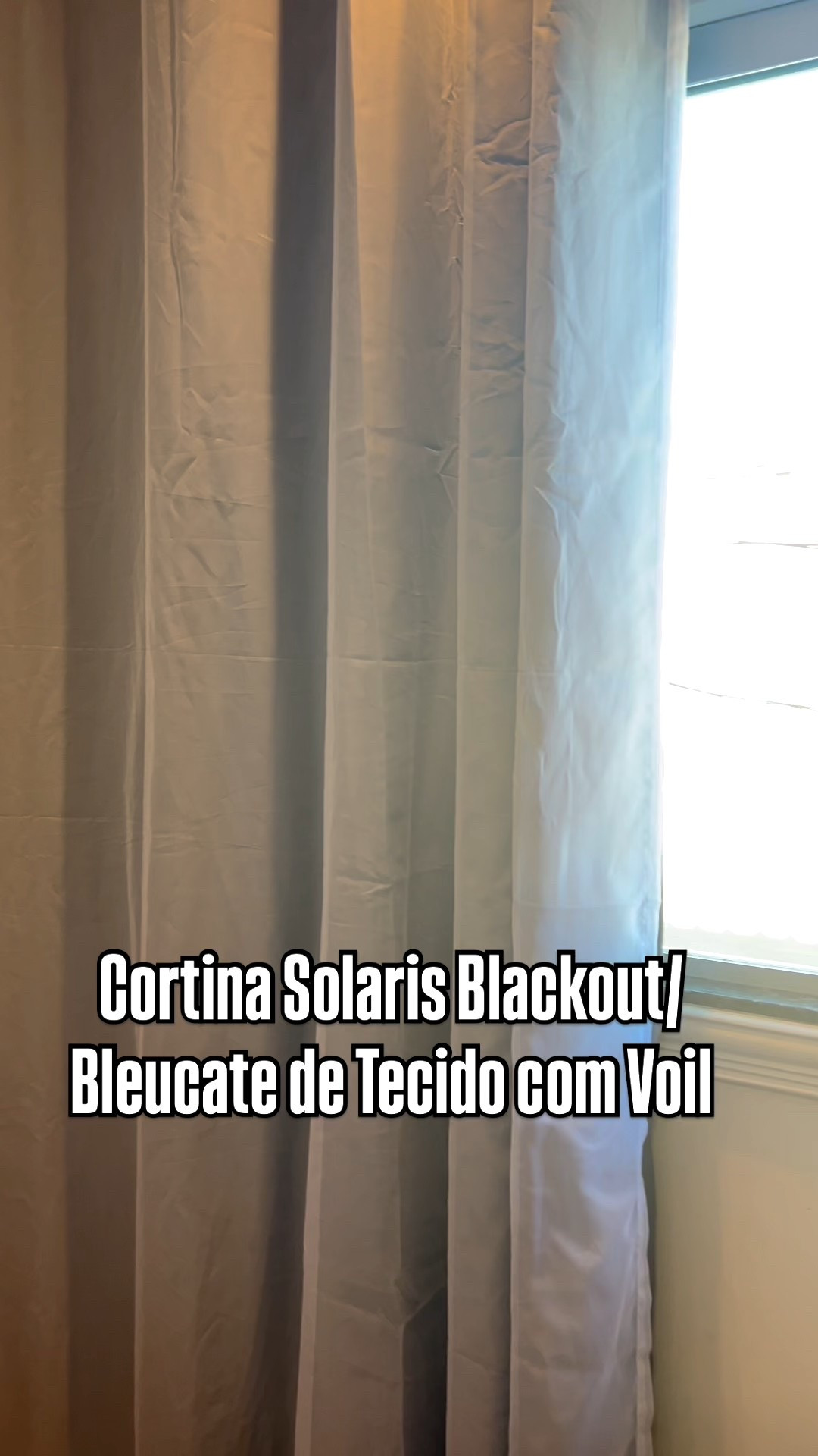Cortina Solaris Blackout/Bleucate de Tecido com Voil 4,00m x 2,50m Alt. c/Ilhós Cromado e Abraçadeiras - Chumbo
#cortinas

#LTKhome #LTKpromo #LTKbrasil