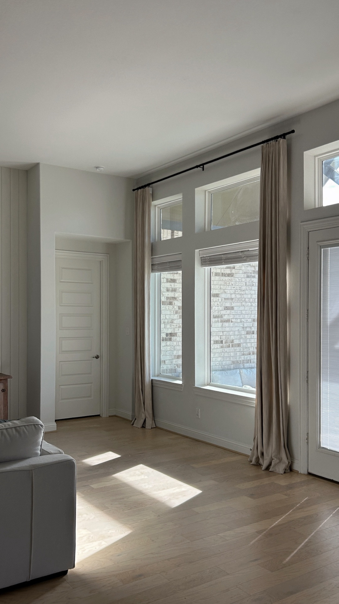 the first home project of 2026, we just had to trust the vision 😮‍💨👏🏼 custom curtains from amzn for the win! ✨

we went with: 

- Cloe Cotton Blend
- Medium Grey CL21
- Hanging Header Style: Pinch Pleat 
- Memory Training
- Unlined   

#amazonfinds #customcurtains #beforeandafter #homeproject #founditonamazon

#LTKHome