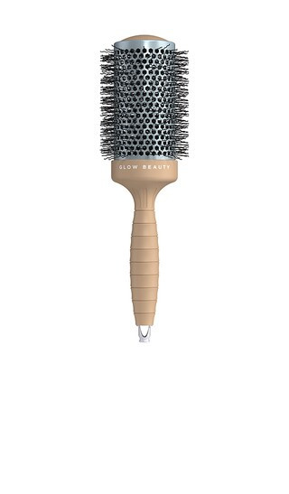 Glow Beauty The Round Brush in Classic. | Revolve Clothing (Global)