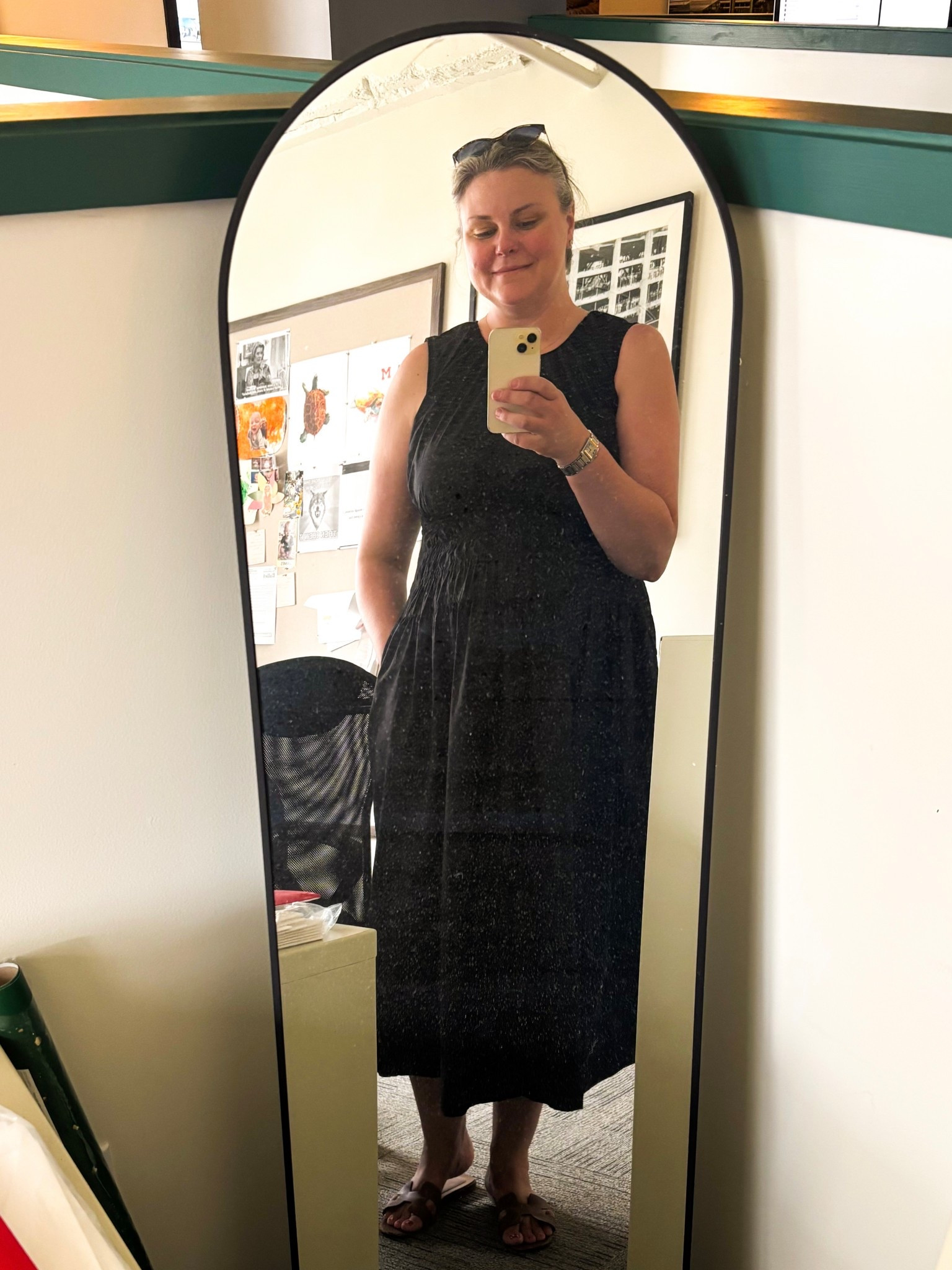 What I wore to work today 📈🗂️

#LTKWorkwear #LTKOver40 #LTKMidsize